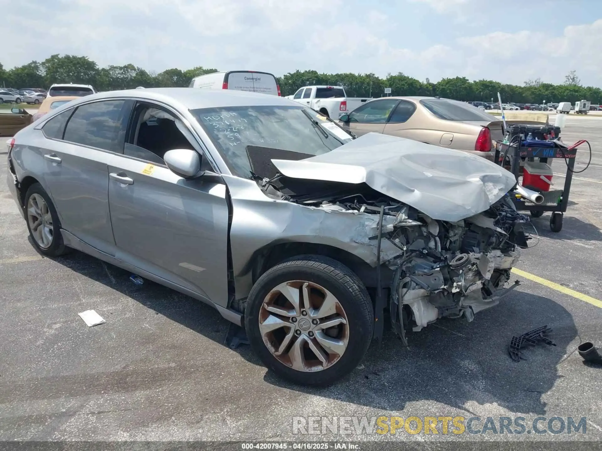 1 Photograph of a damaged car 1HGCV1F10KA135918 HONDA ACCORD 2019