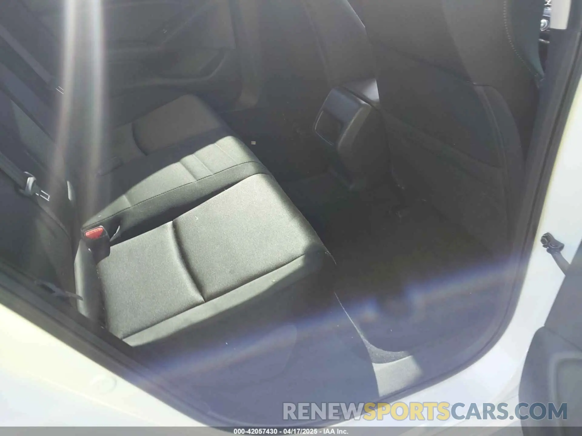 8 Фотография поврежденного автомобиля 1HGCV1F11KA036847 HONDA ACCORD 2019