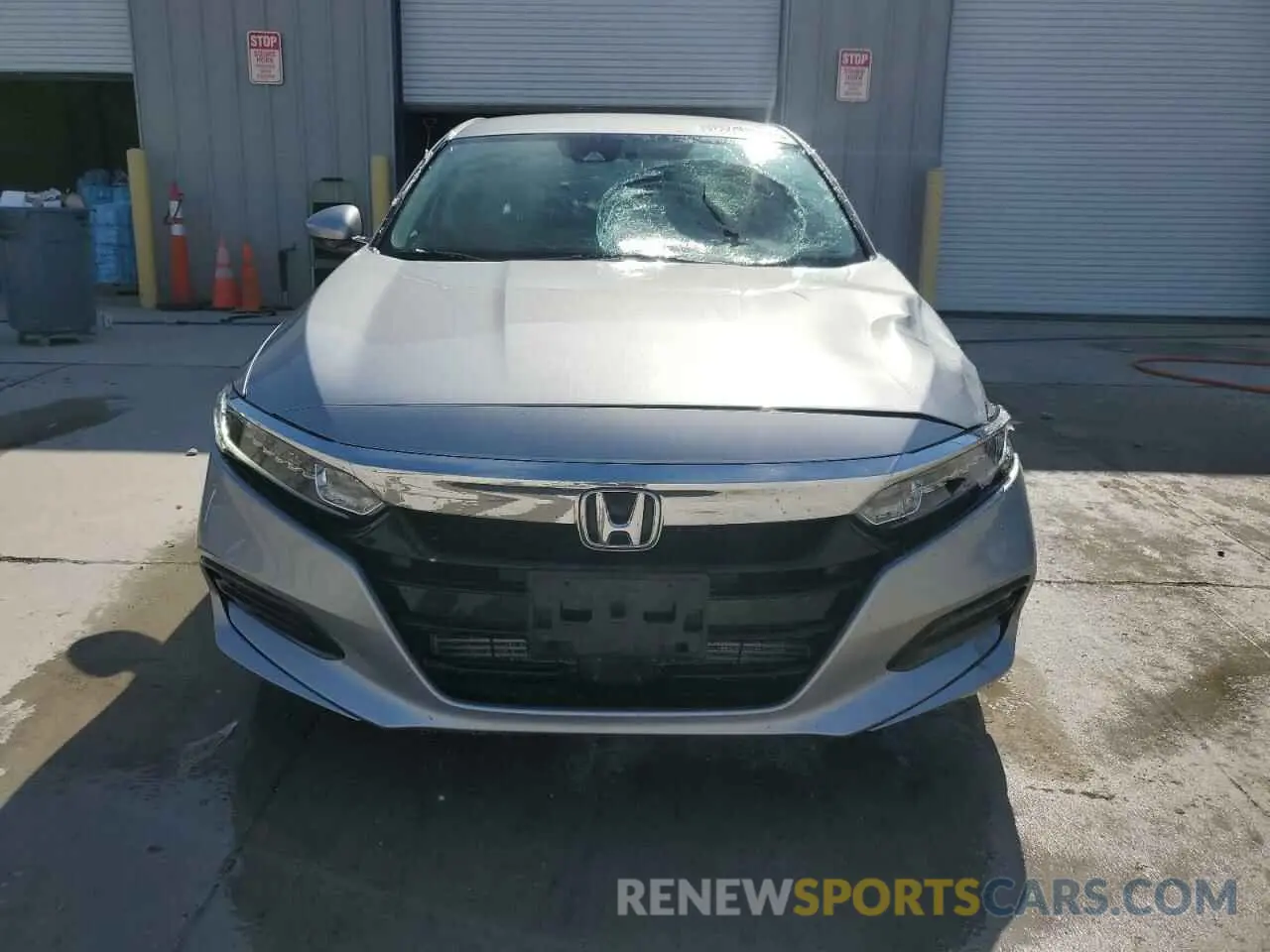 5 Photograph of a damaged car 1HGCV1F11KA045211 HONDA ACCORD 2019