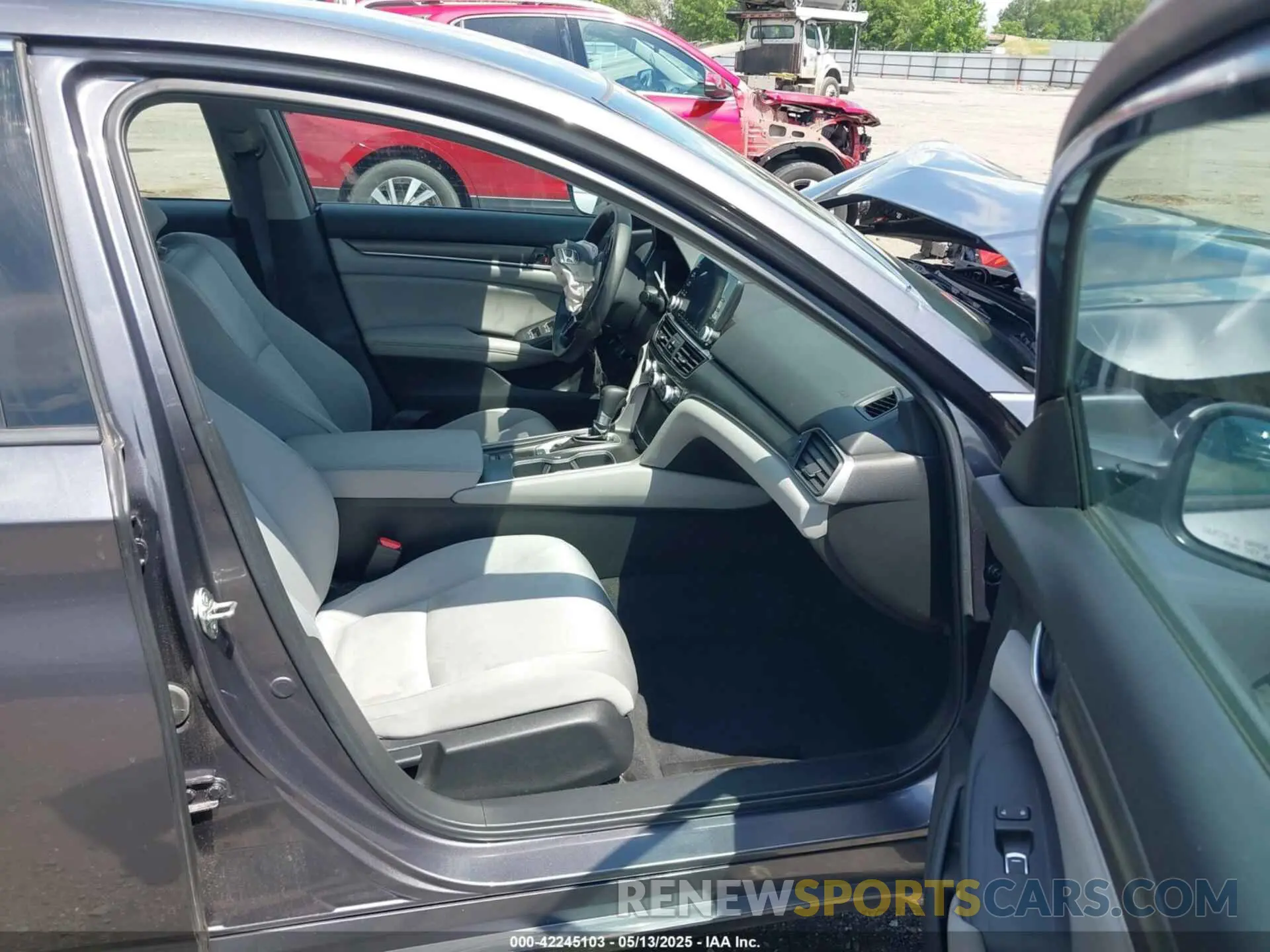 5 Photograph of a damaged car 1HGCV1F11KA049856 HONDA ACCORD 2019