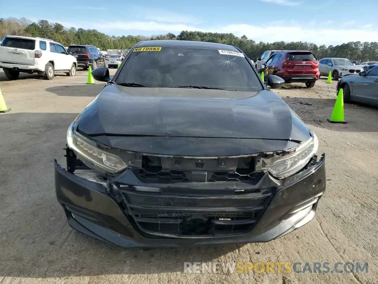 5 Фотография поврежденного автомобиля 1HGCV1F11KA085496 HONDA ACCORD 2019