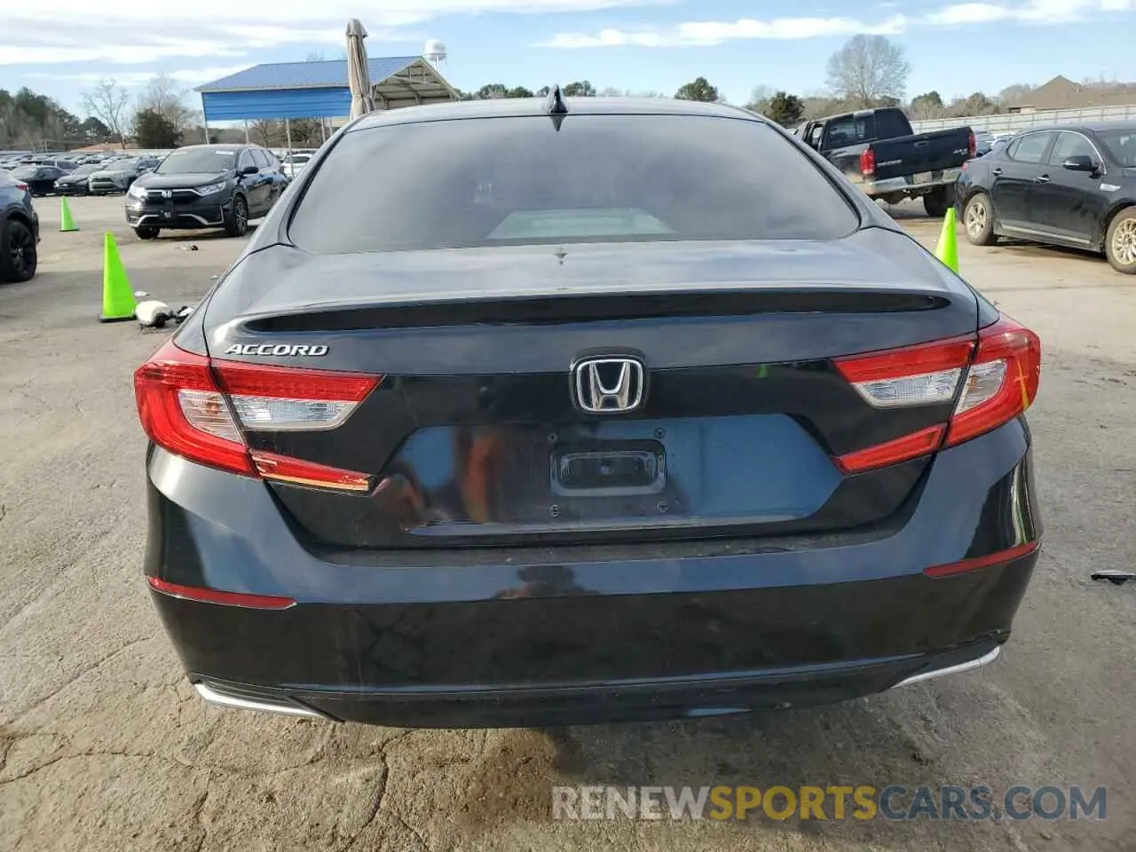 6 Фотография поврежденного автомобиля 1HGCV1F11KA085496 HONDA ACCORD 2019
