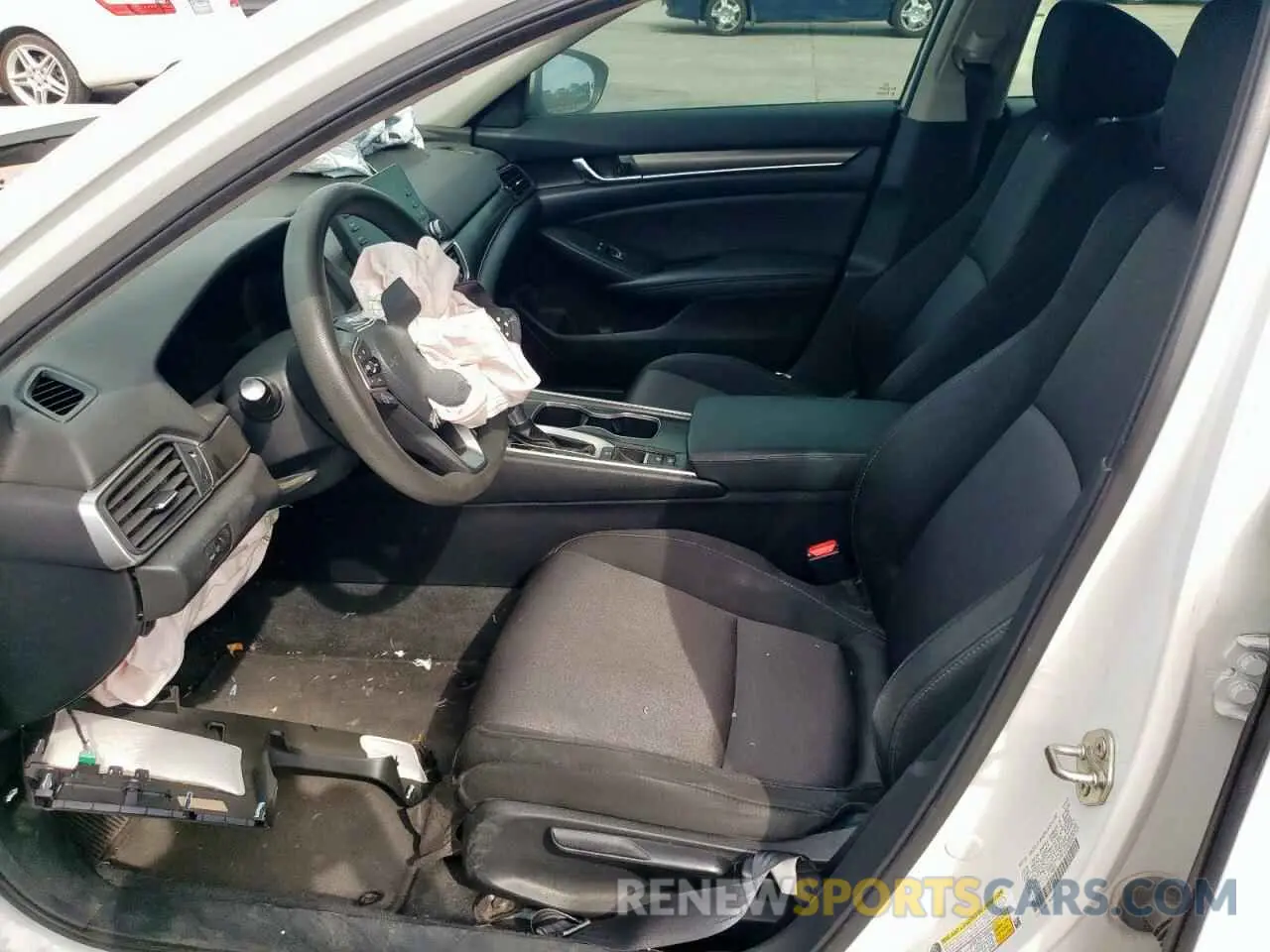 7 Photograph of a damaged car 1HGCV1F11KA138939 HONDA ACCORD 2019
