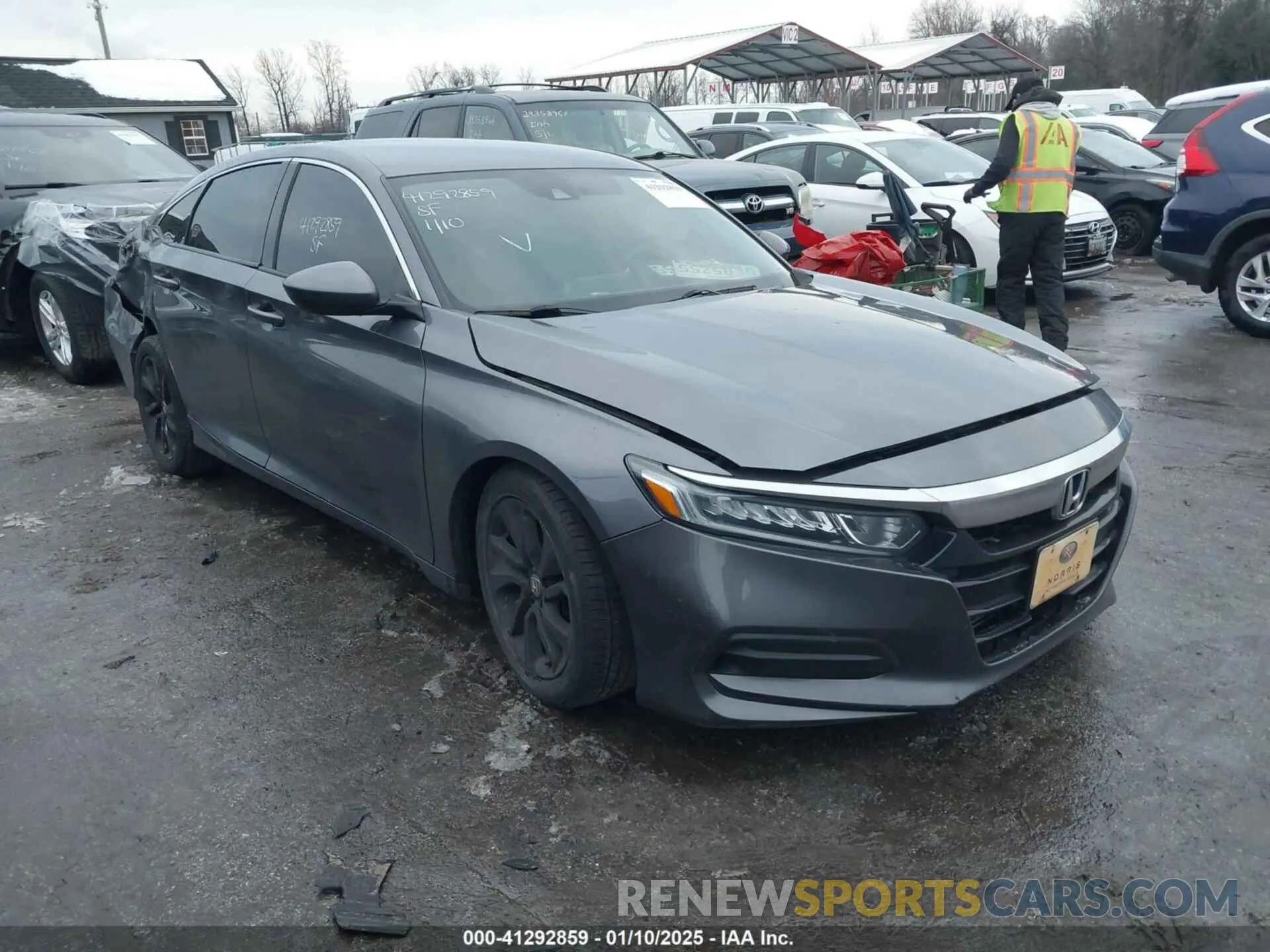 1 Фотография поврежденного автомобиля 1HGCV1F11KA154123 HONDA ACCORD 2019