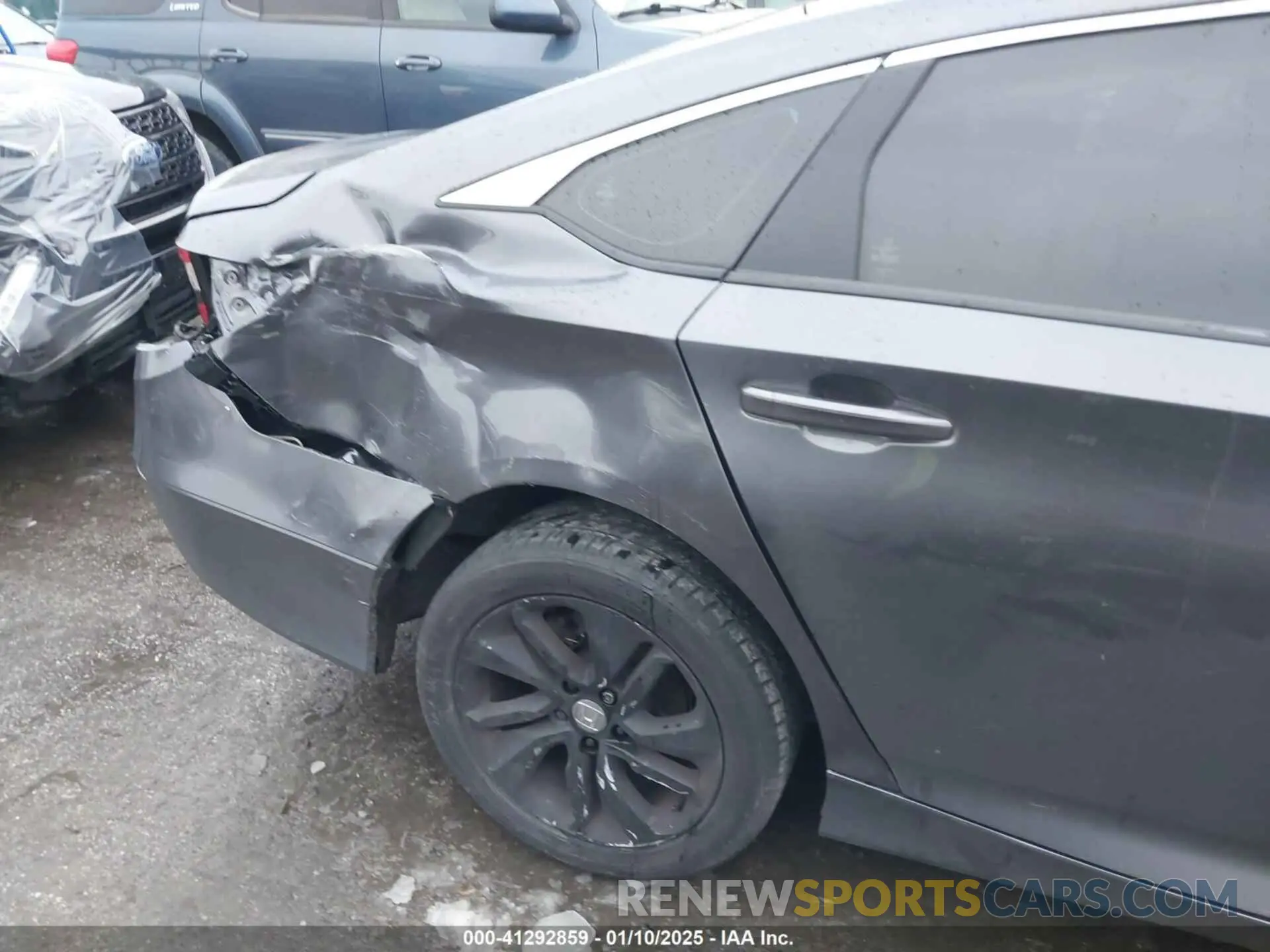 19 Фотография поврежденного автомобиля 1HGCV1F11KA154123 HONDA ACCORD 2019