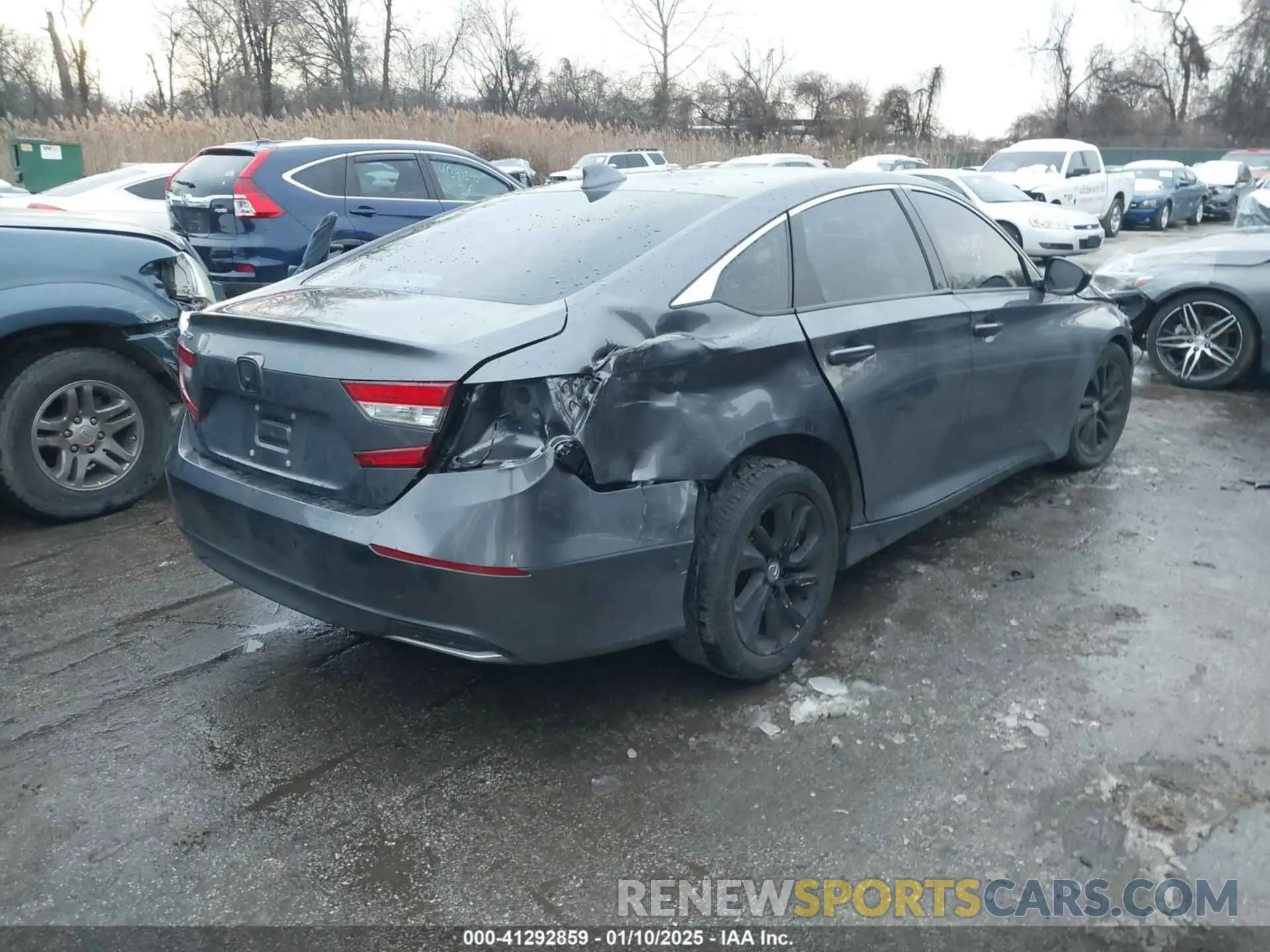 4 Фотография поврежденного автомобиля 1HGCV1F11KA154123 HONDA ACCORD 2019