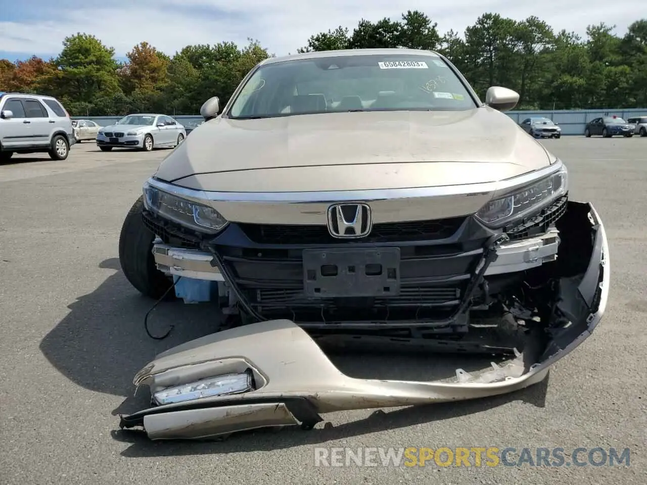 5 Photograph of a damaged car 1HGCV1F11KA163789 HONDA ACCORD 2019