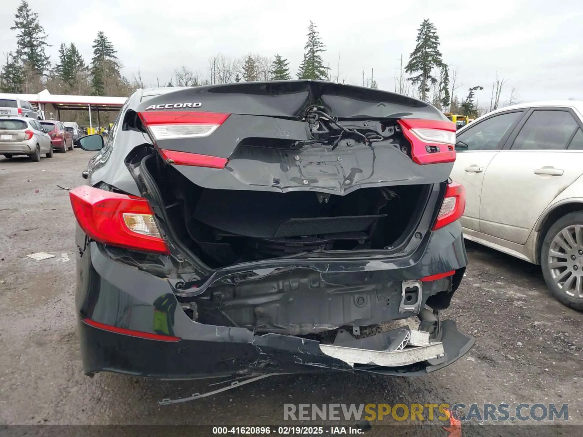 16 Photograph of a damaged car 1HGCV1F12KA006059 HONDA ACCORD 2019