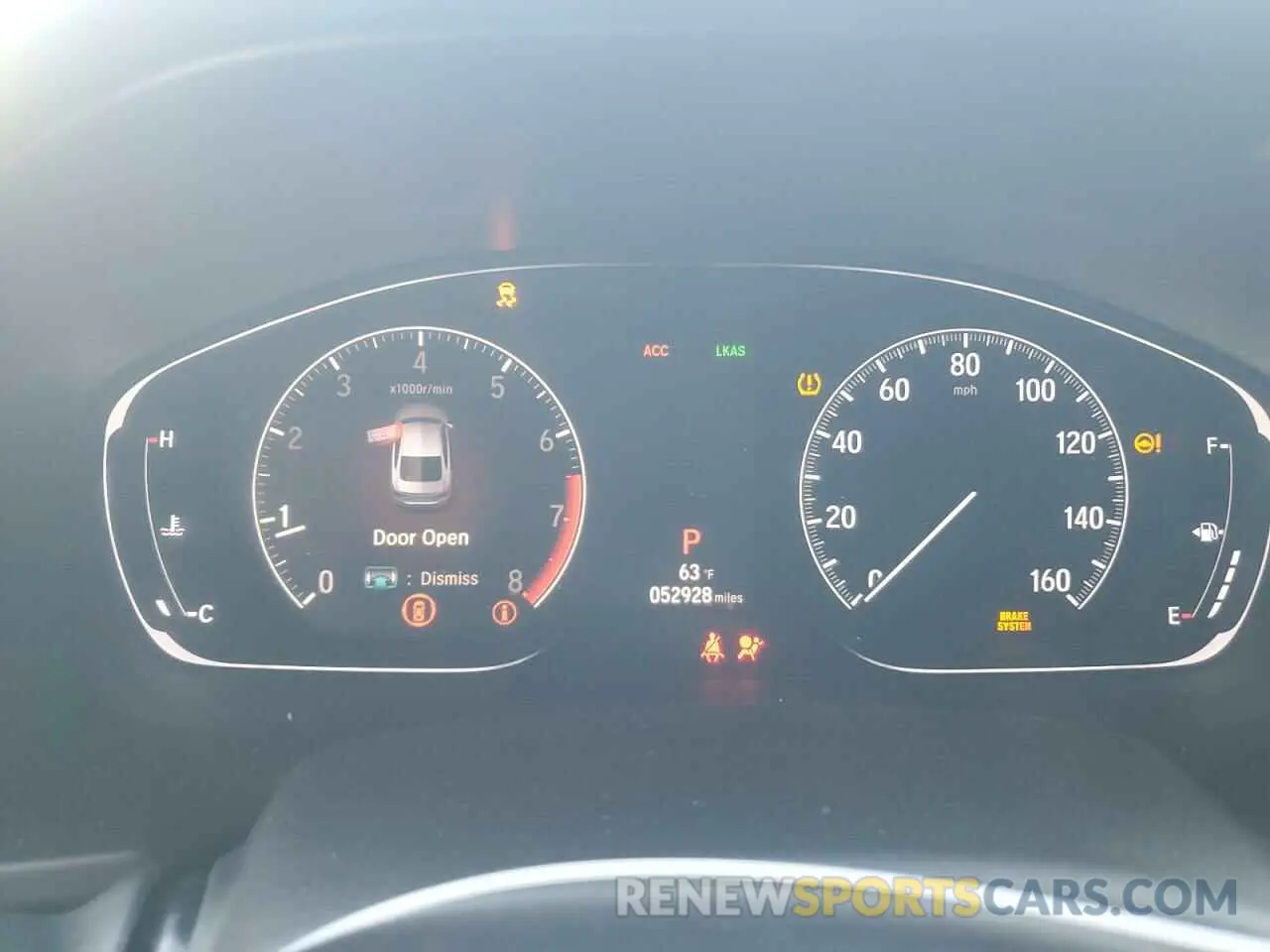 9 Photograph of a damaged car 1HGCV1F12KA008135 HONDA ACCORD 2019