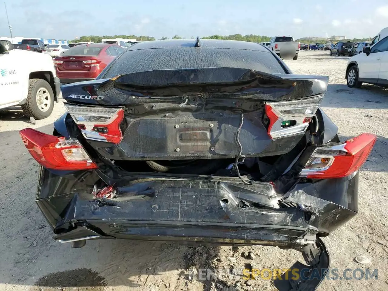 6 Фотография поврежденного автомобиля 1HGCV1F12KA009673 HONDA ACCORD 2019