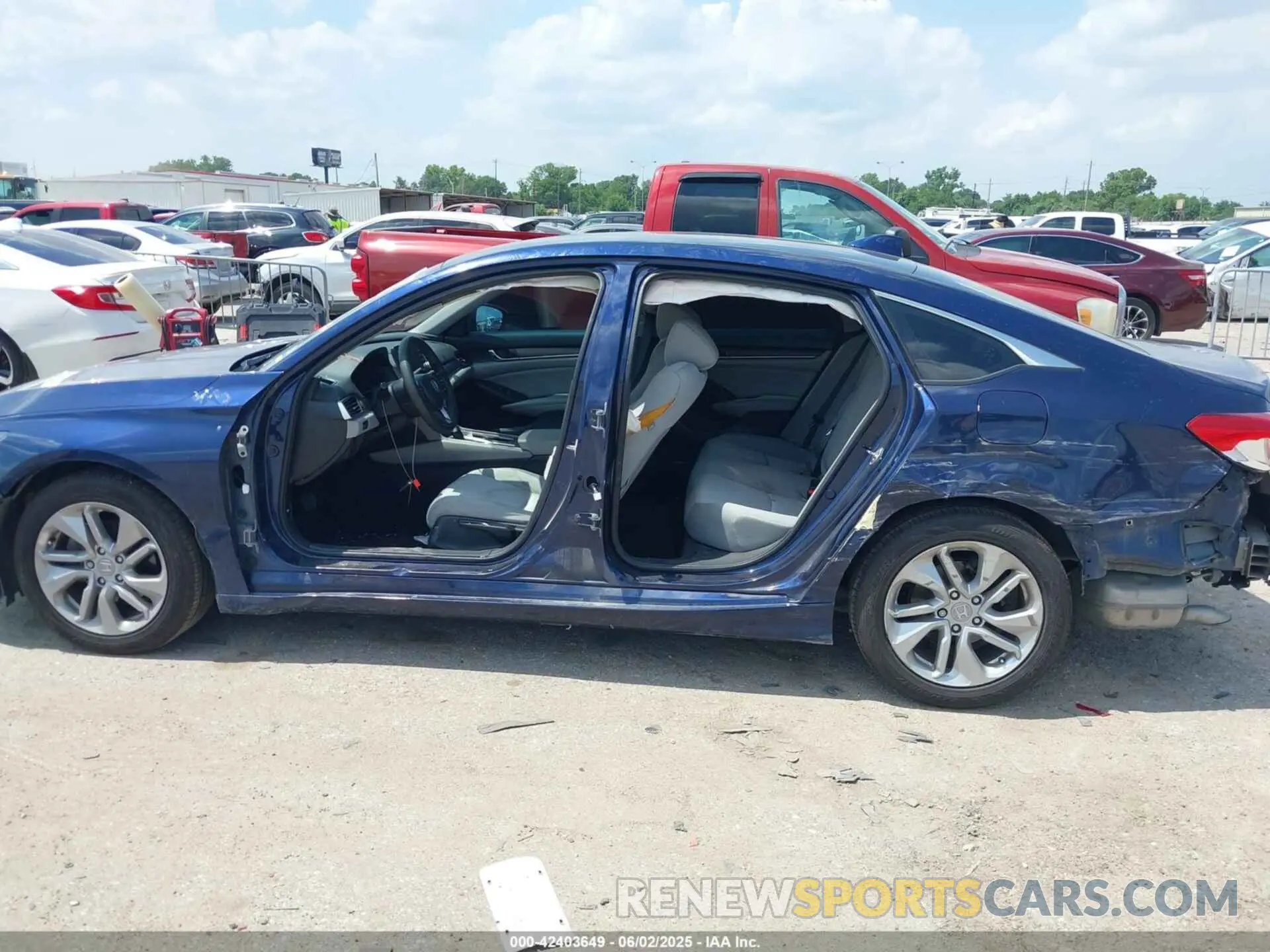 15 Photograph of a damaged car 1HGCV1F12KA037201 HONDA ACCORD 2019
