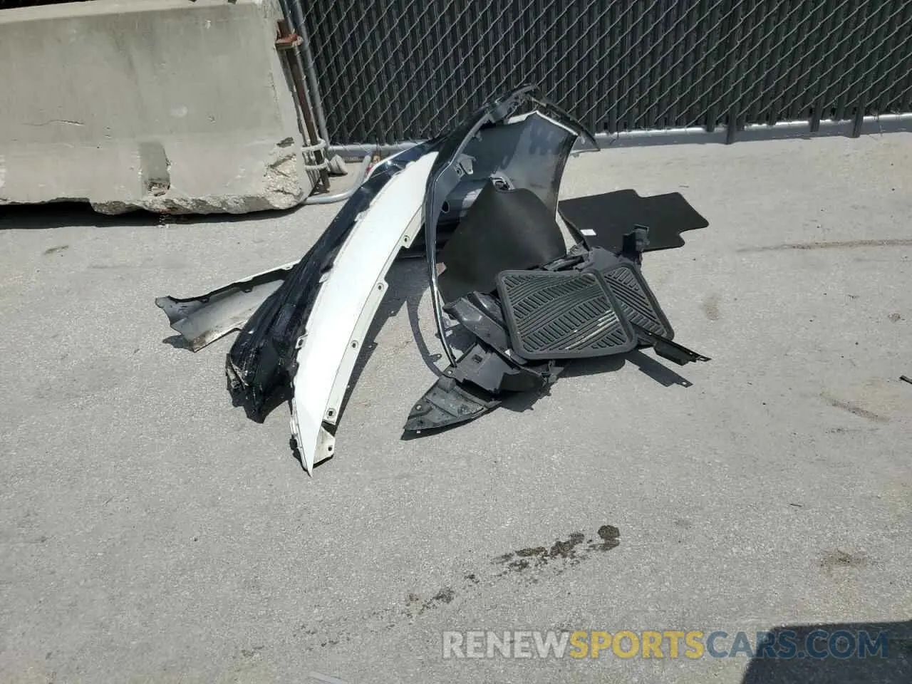 12 Photograph of a damaged car 1HGCV1F12KA102855 HONDA ACCORD 2019