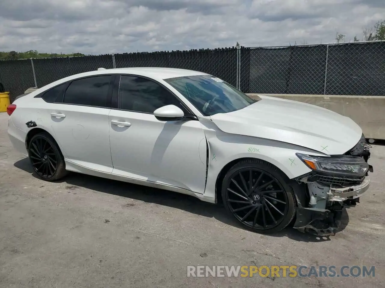 4 Photograph of a damaged car 1HGCV1F12KA102855 HONDA ACCORD 2019