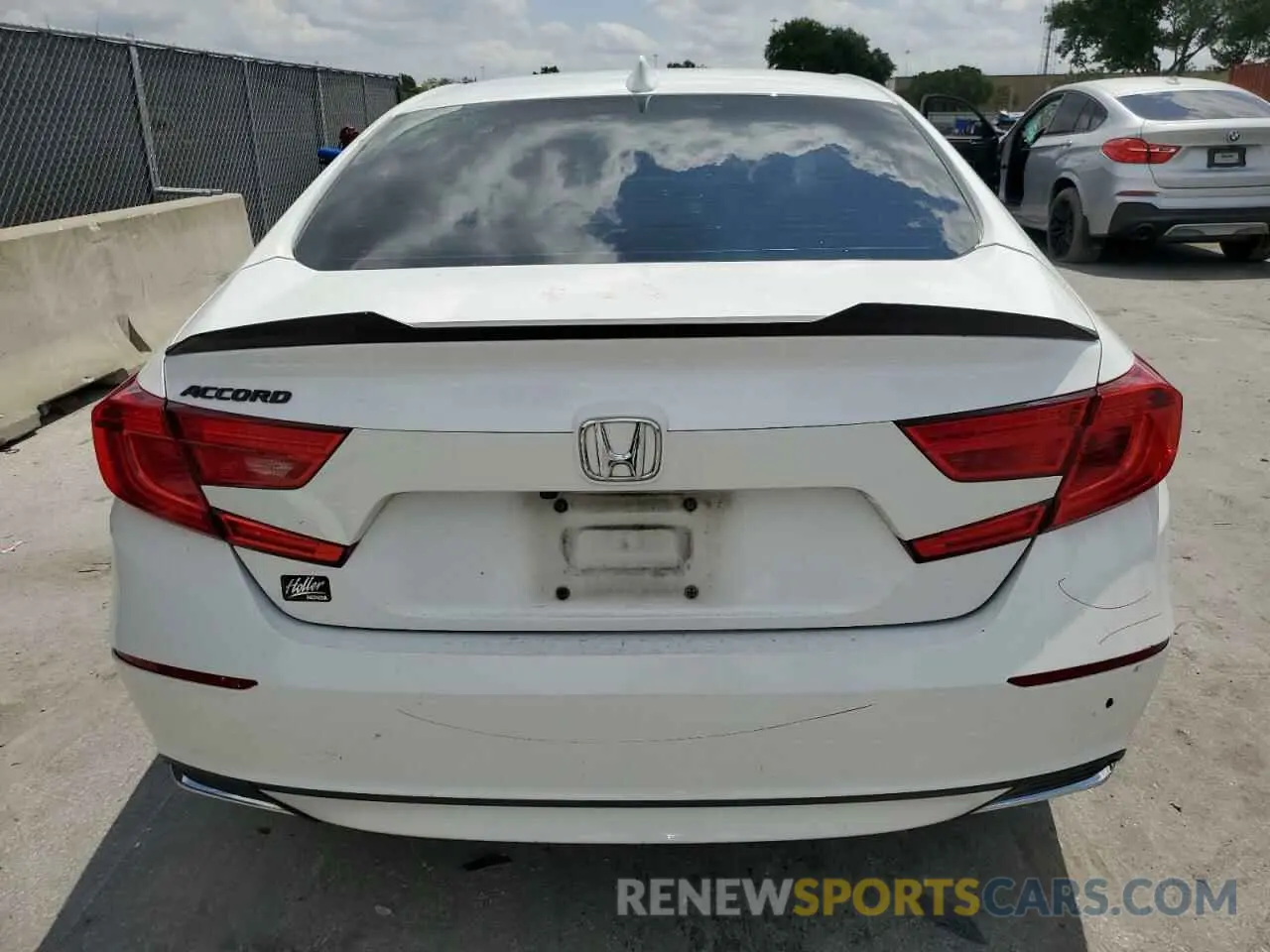 6 Photograph of a damaged car 1HGCV1F12KA102855 HONDA ACCORD 2019