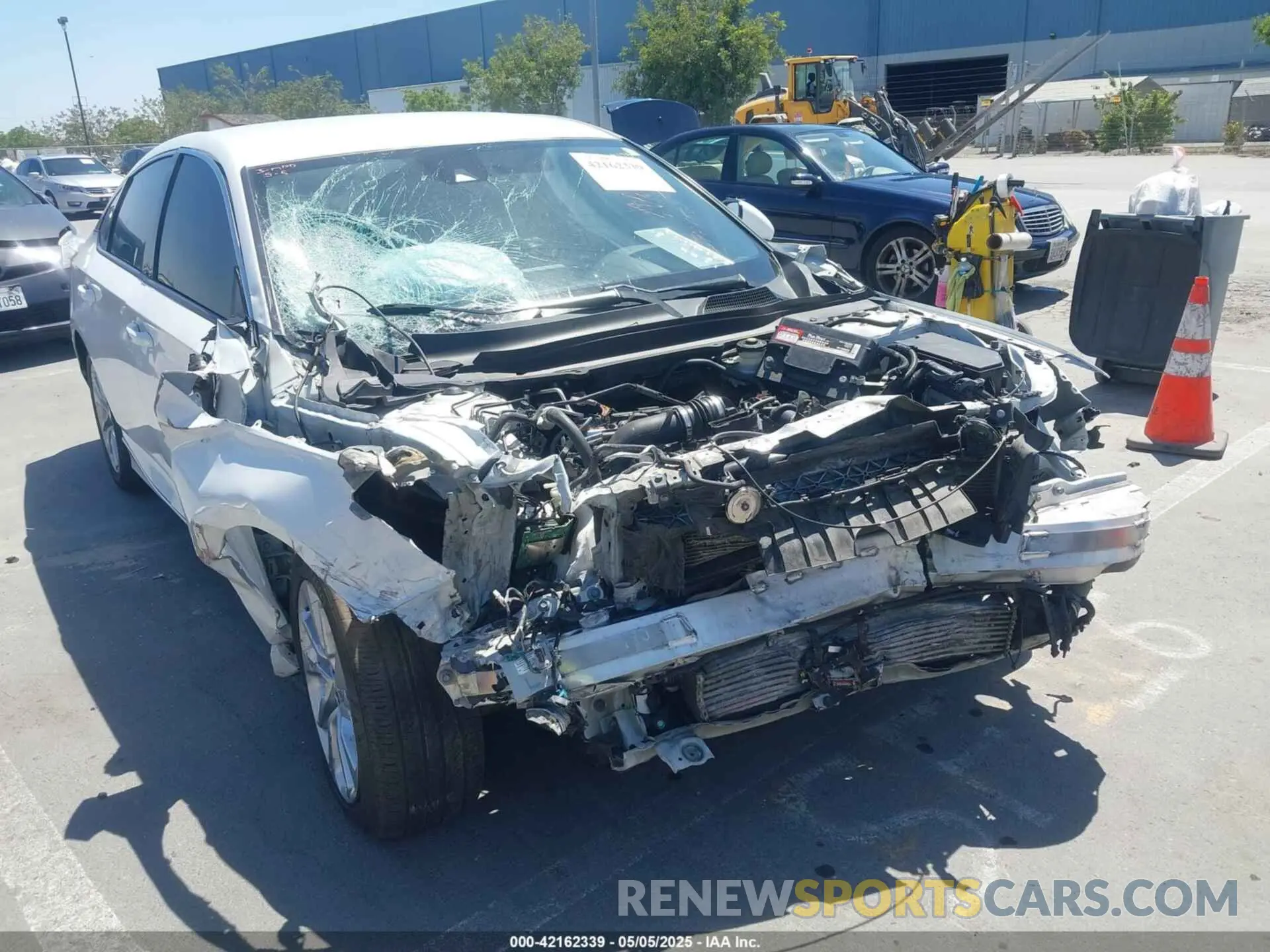 6 Фотография поврежденного автомобиля 1HGCV1F12KA130655 HONDA ACCORD 2019