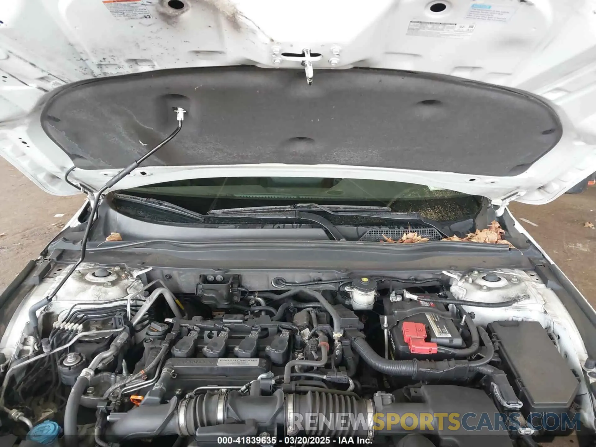 10 Photograph of a damaged car 1HGCV1F12KA135001 HONDA ACCORD 2019