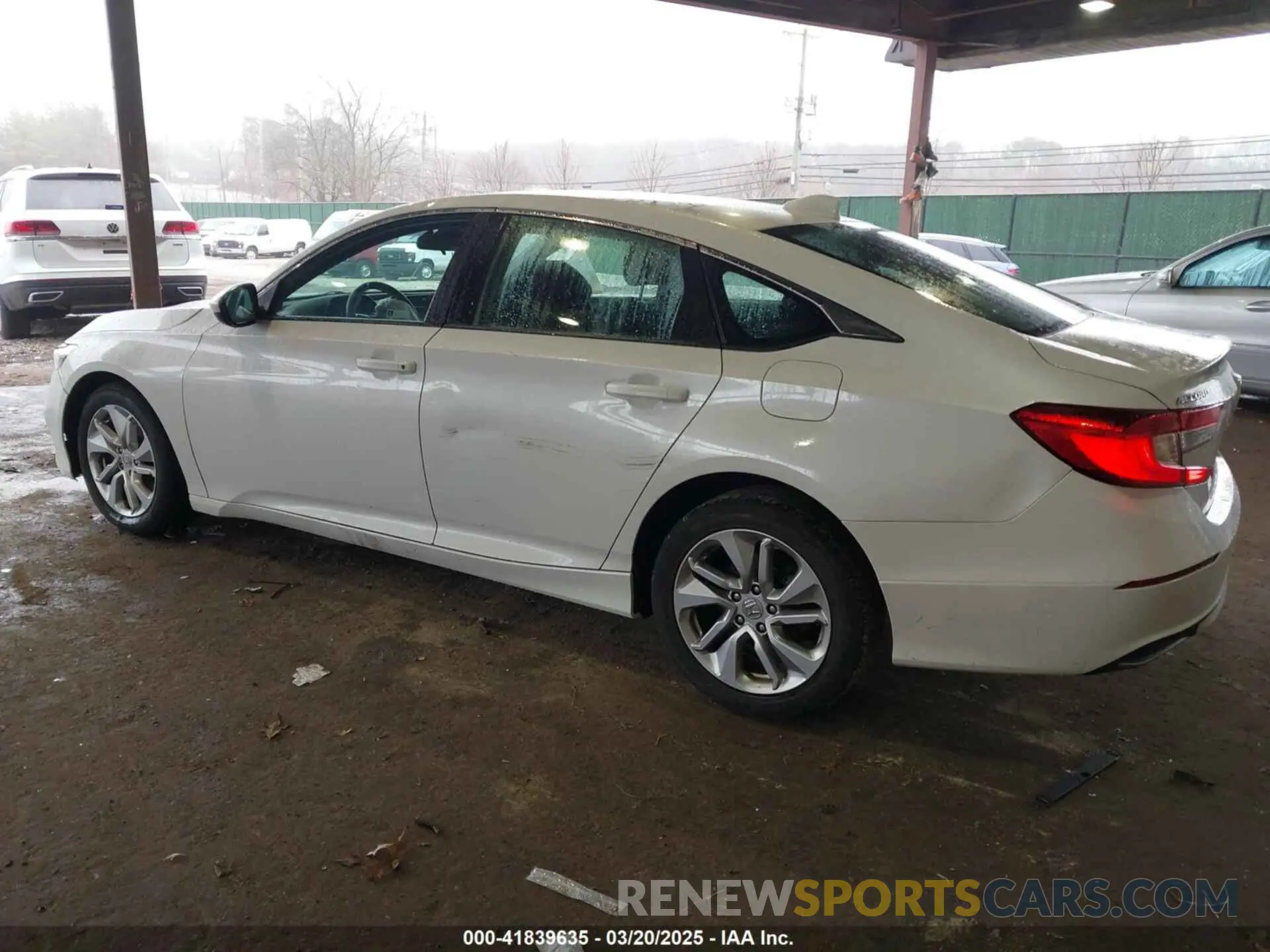 3 Photograph of a damaged car 1HGCV1F12KA135001 HONDA ACCORD 2019