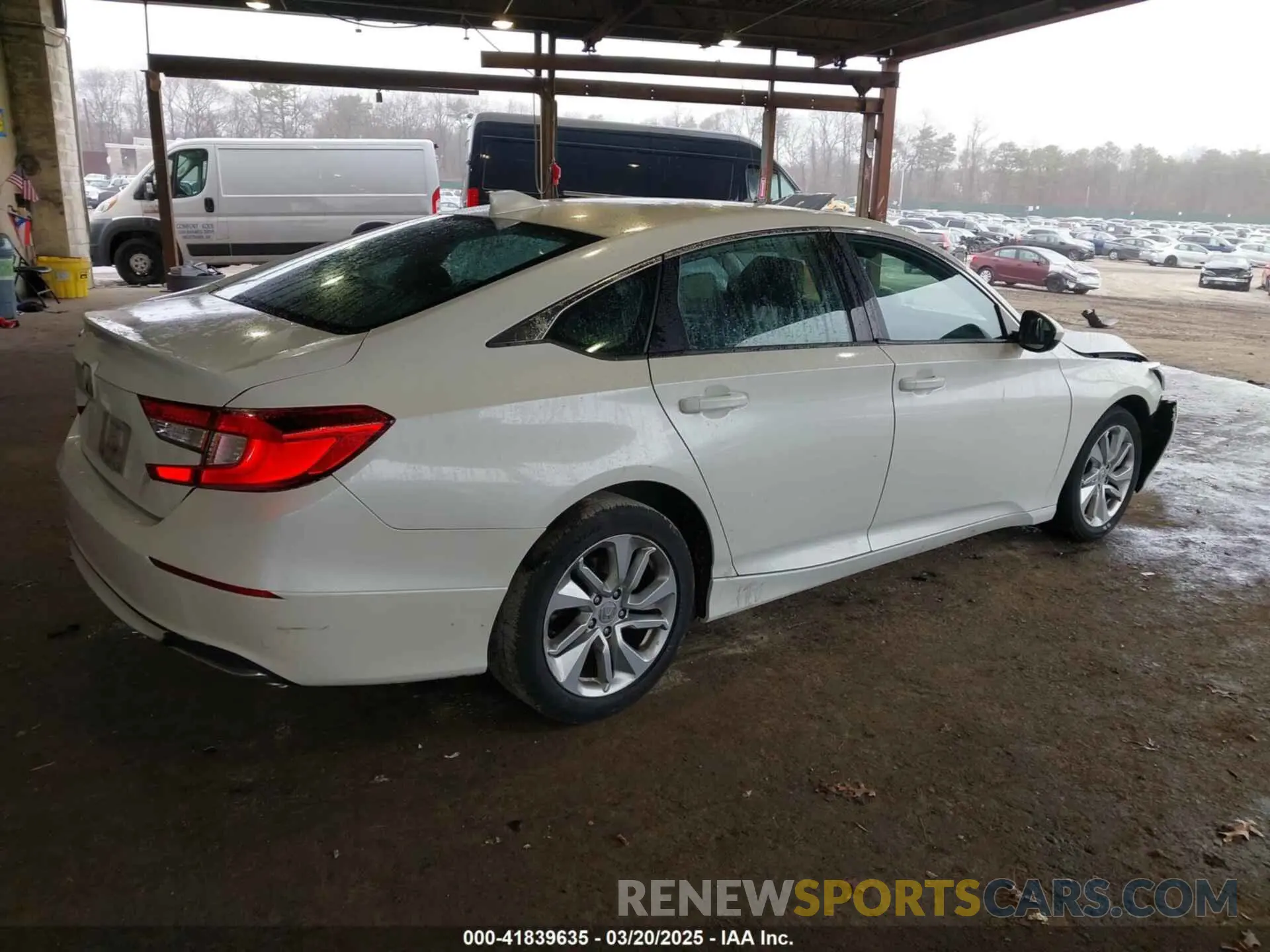 4 Photograph of a damaged car 1HGCV1F12KA135001 HONDA ACCORD 2019