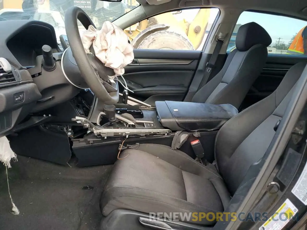 7 Photograph of a damaged car 1HGCV1F13KA032122 HONDA ACCORD 2019