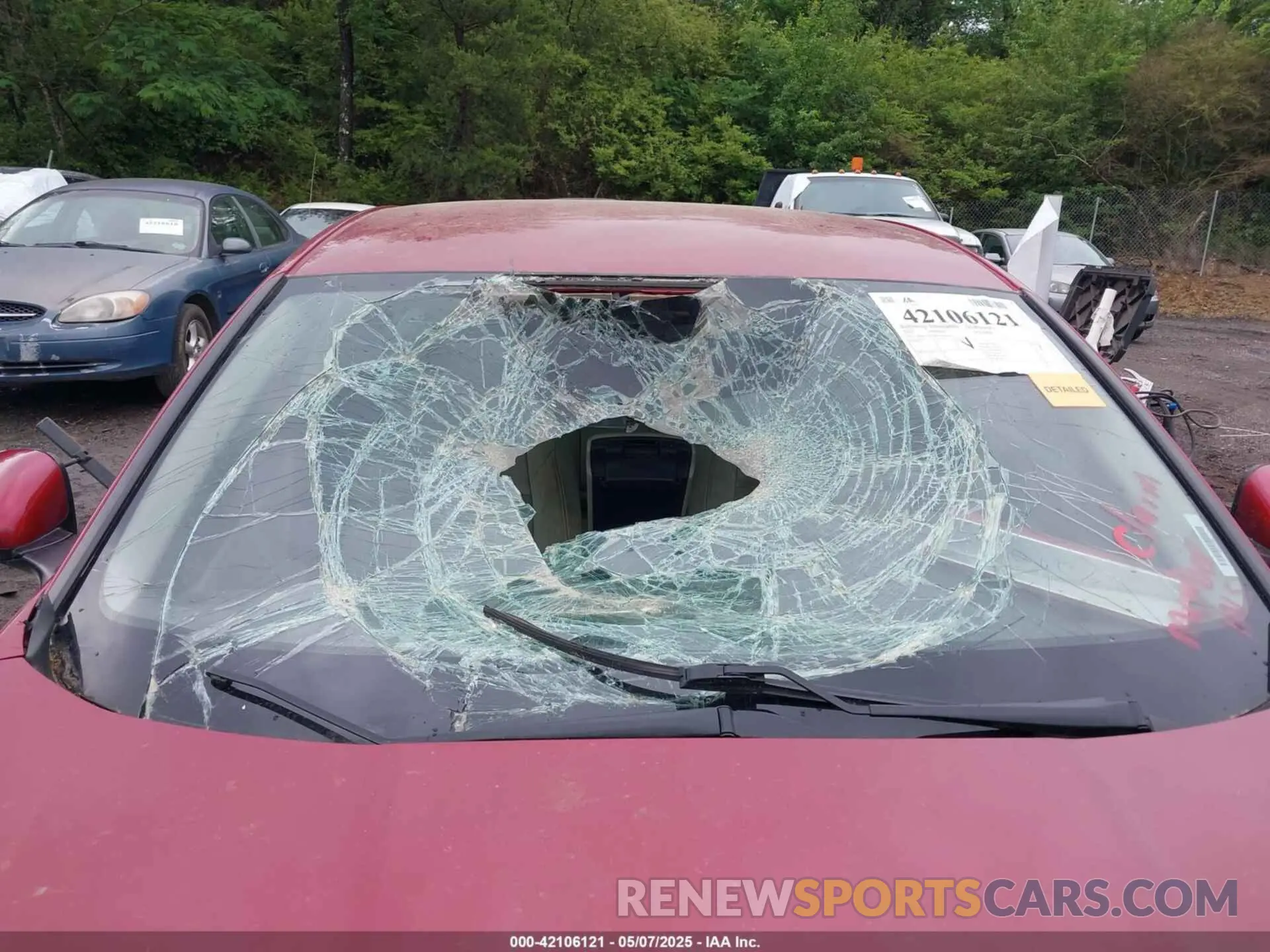 6 Photograph of a damaged car 1HGCV1F13KA042794 HONDA ACCORD 2019
