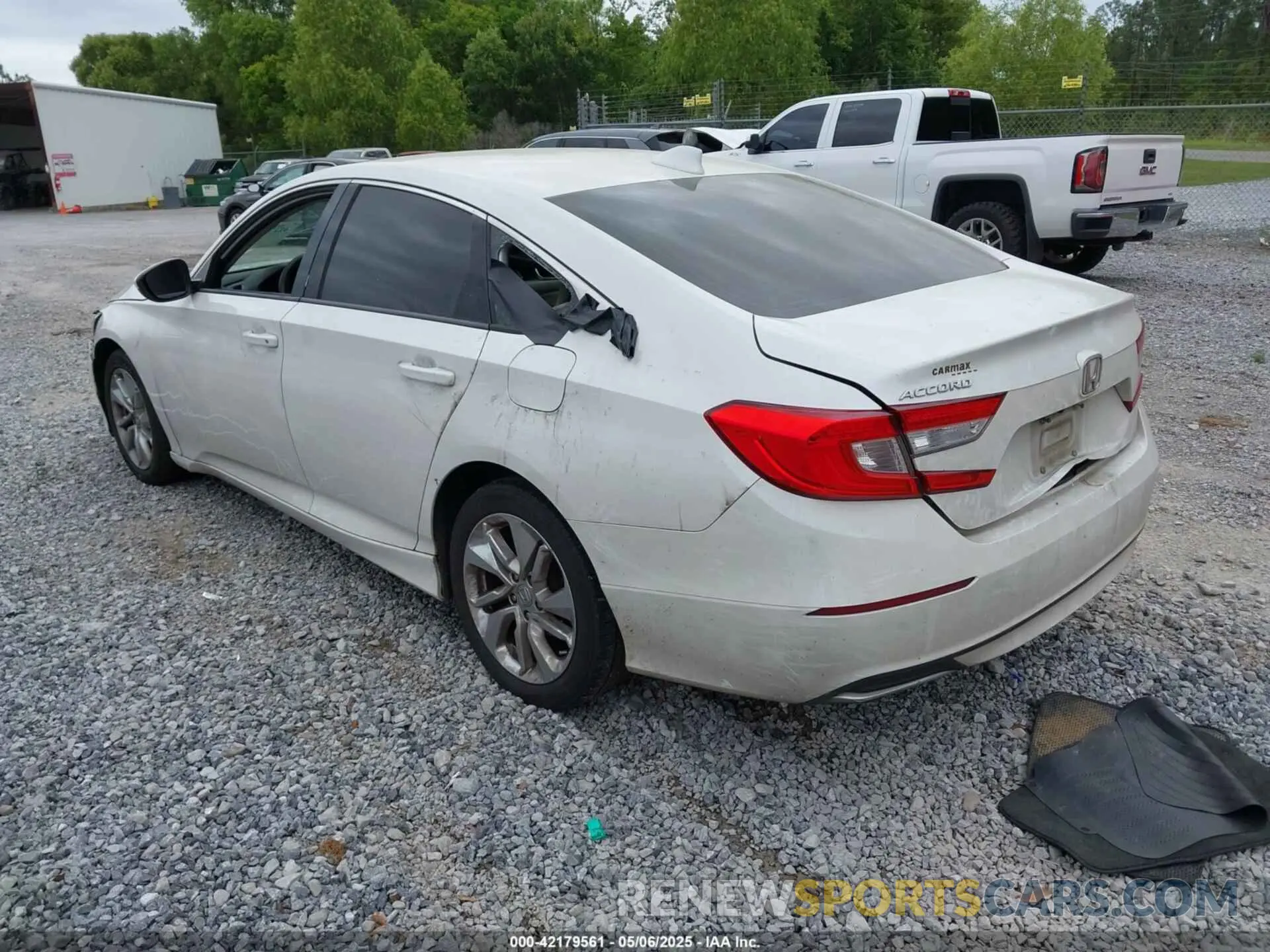 3 Фотография поврежденного автомобиля 1HGCV1F13KA092661 HONDA ACCORD 2019