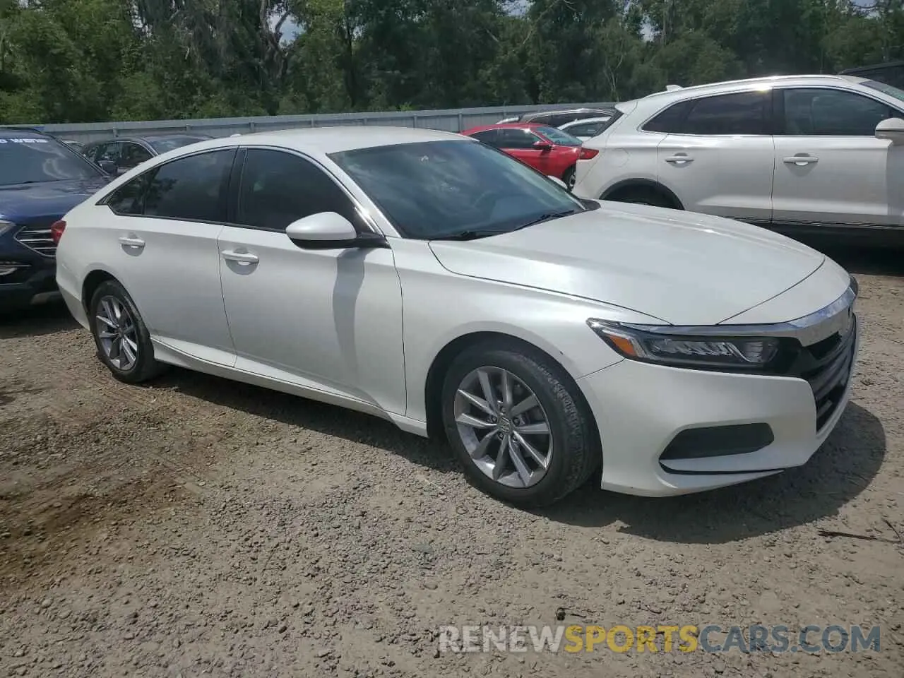 4 Photograph of a damaged car 1HGCV1F13KA150686 HONDA ACCORD 2019