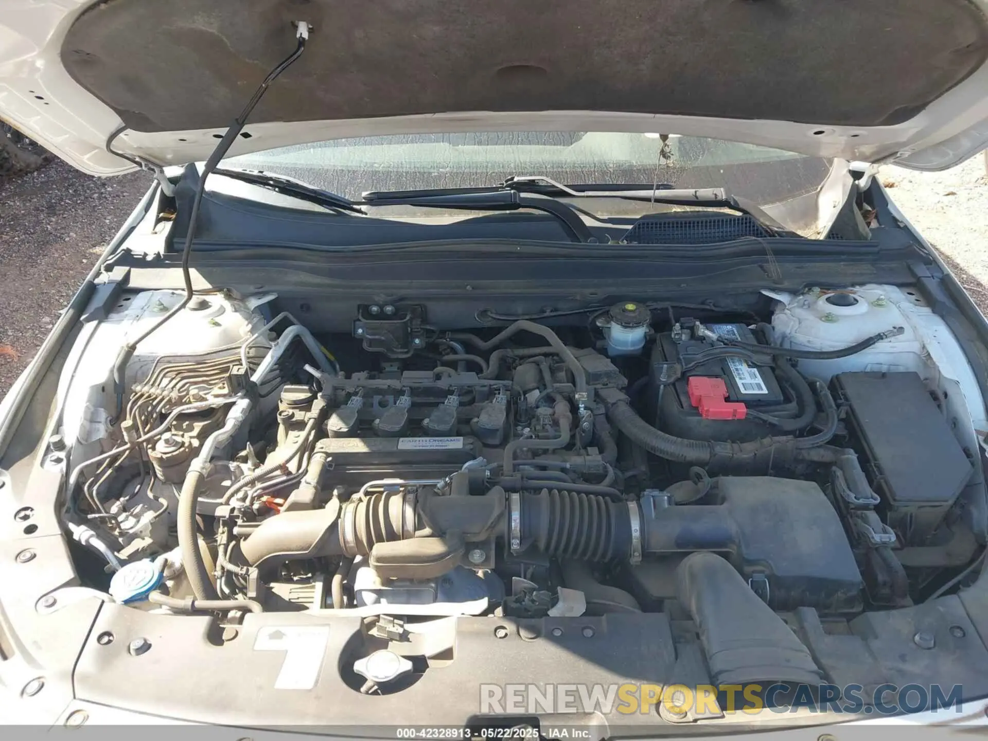 10 Photograph of a damaged car 1HGCV1F13KA167505 HONDA ACCORD 2019