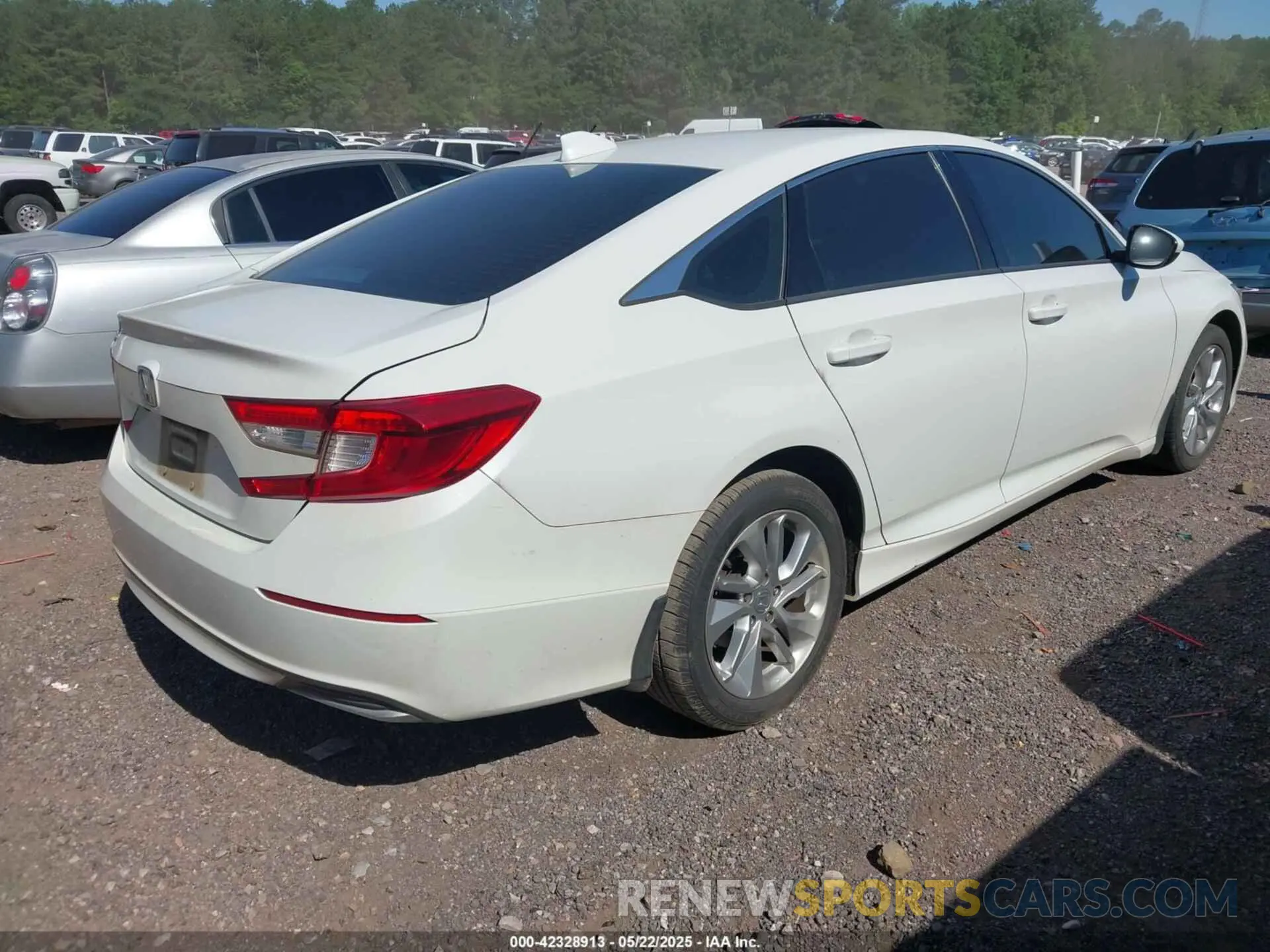 4 Photograph of a damaged car 1HGCV1F13KA167505 HONDA ACCORD 2019