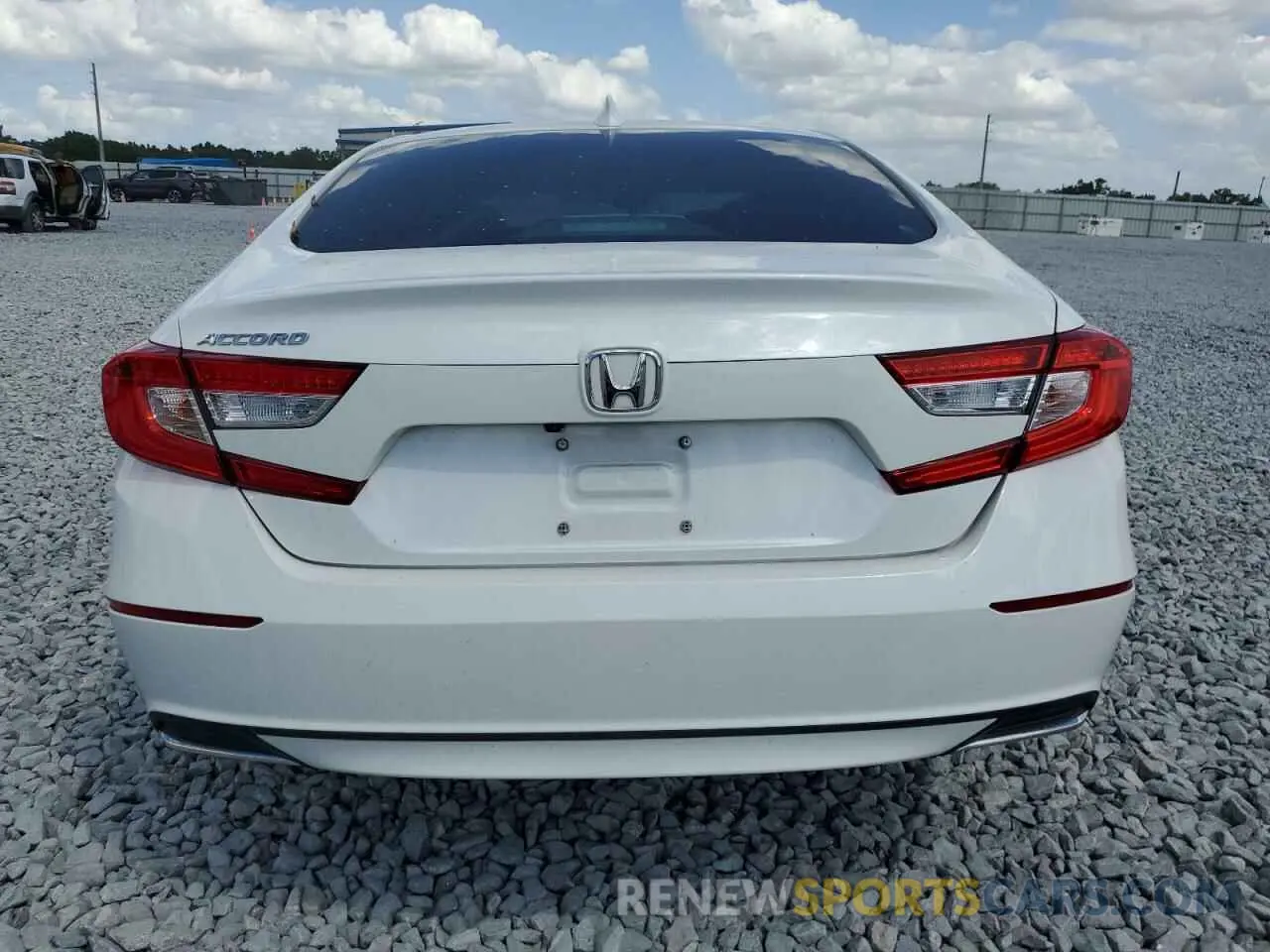 6 Фотография поврежденного автомобиля 1HGCV1F13KA168833 HONDA ACCORD 2019