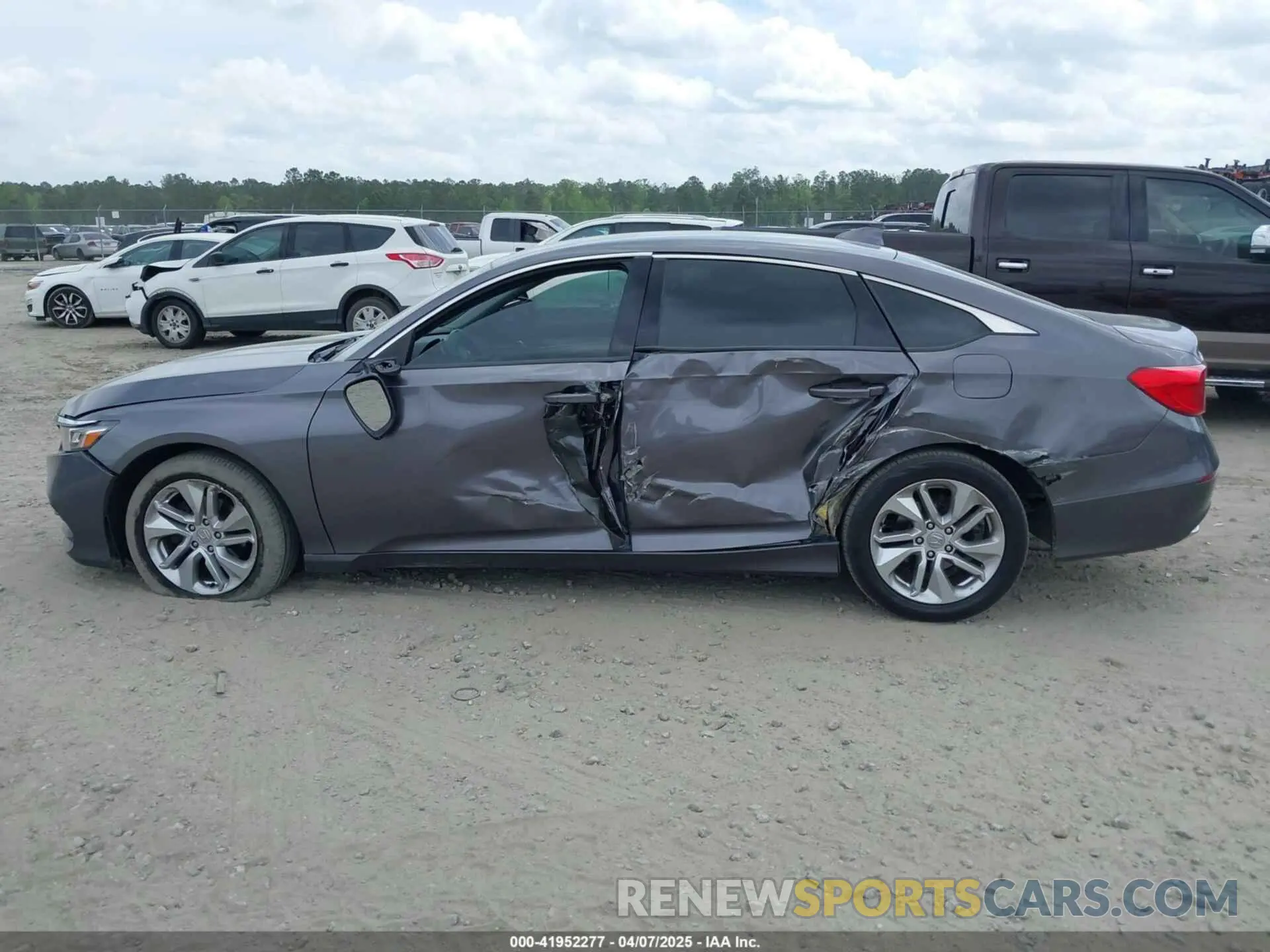 14 Фотография поврежденного автомобиля 1HGCV1F14KA123495 HONDA ACCORD 2019