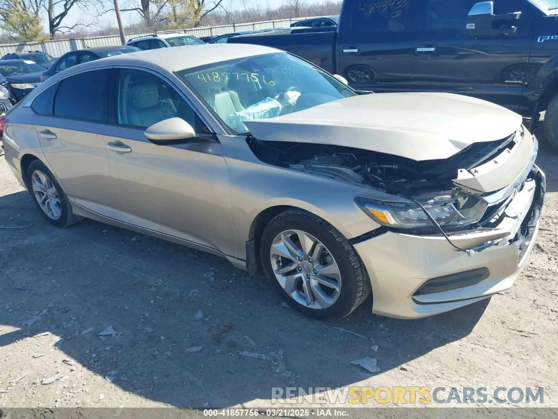 1 Фотография поврежденного автомобиля 1HGCV1F14KA133234 HONDA ACCORD 2019