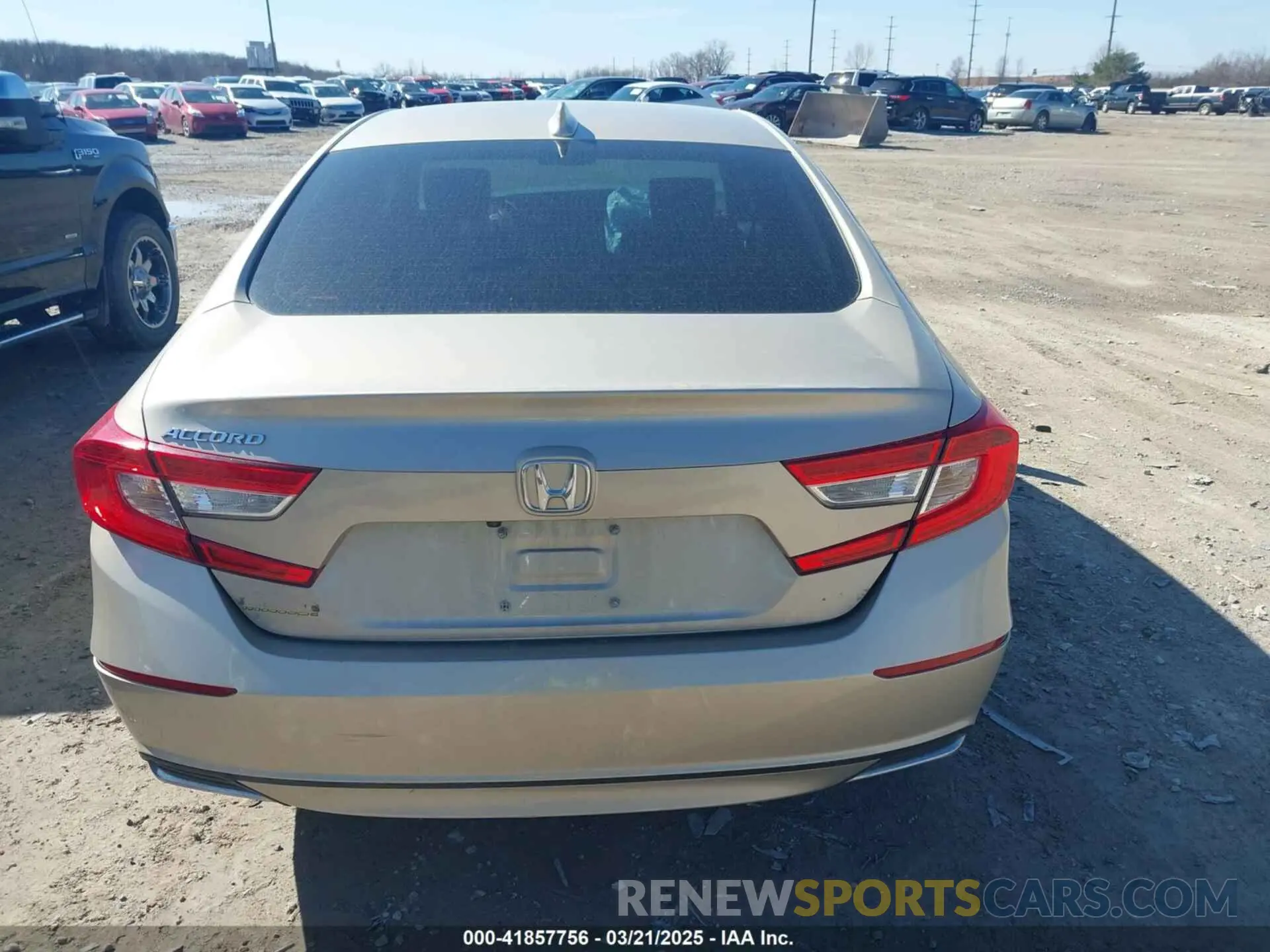 16 Фотография поврежденного автомобиля 1HGCV1F14KA133234 HONDA ACCORD 2019