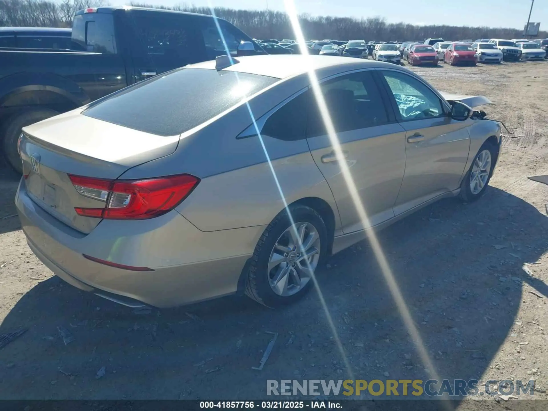4 Фотография поврежденного автомобиля 1HGCV1F14KA133234 HONDA ACCORD 2019