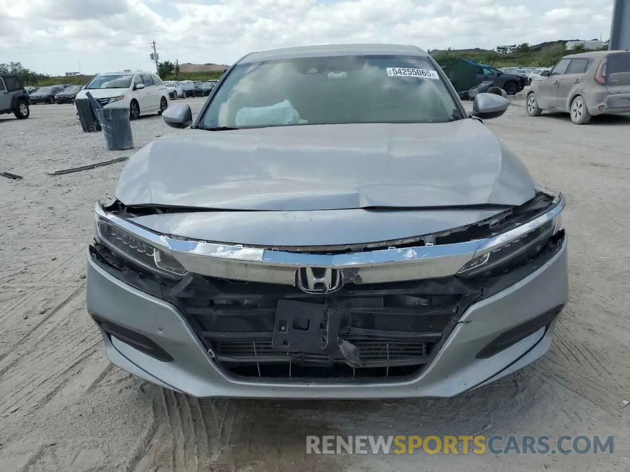 5 Photograph of a damaged car 1HGCV1F14KA136411 HONDA ACCORD 2019