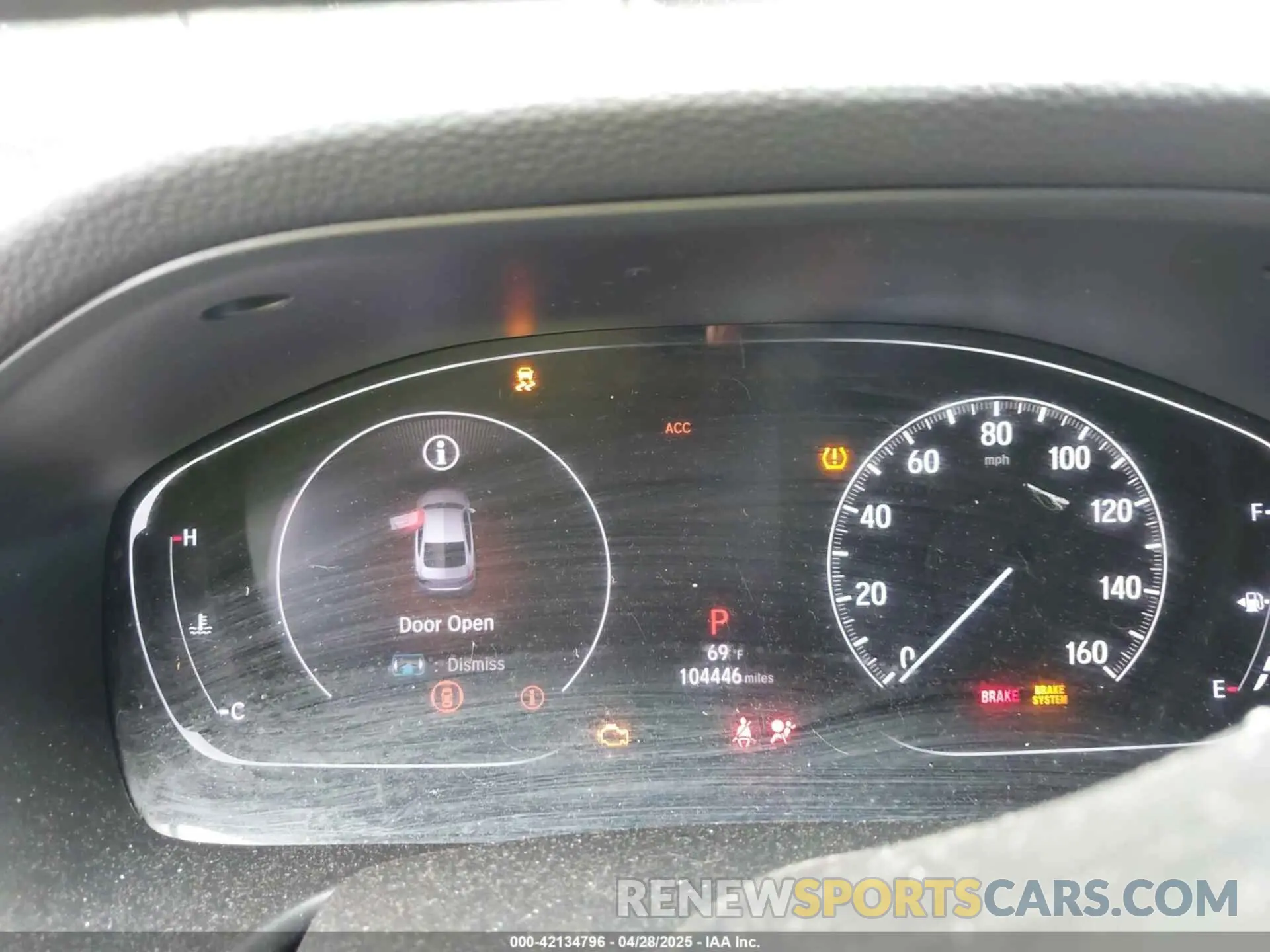 15 Photograph of a damaged car 1HGCV1F14KA157761 HONDA ACCORD 2019