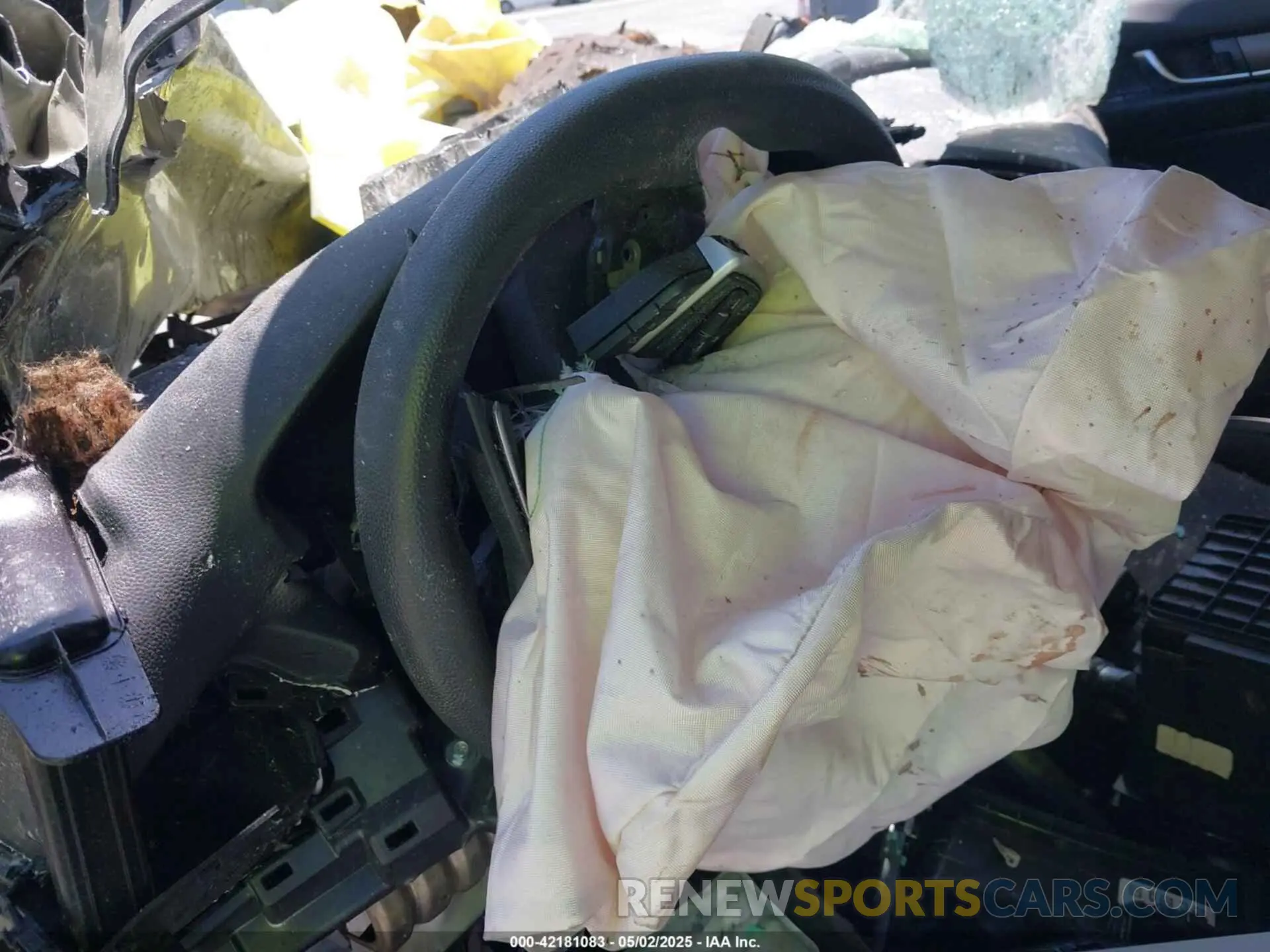 15 Photograph of a damaged car 1HGCV1F15KA048936 HONDA ACCORD 2019