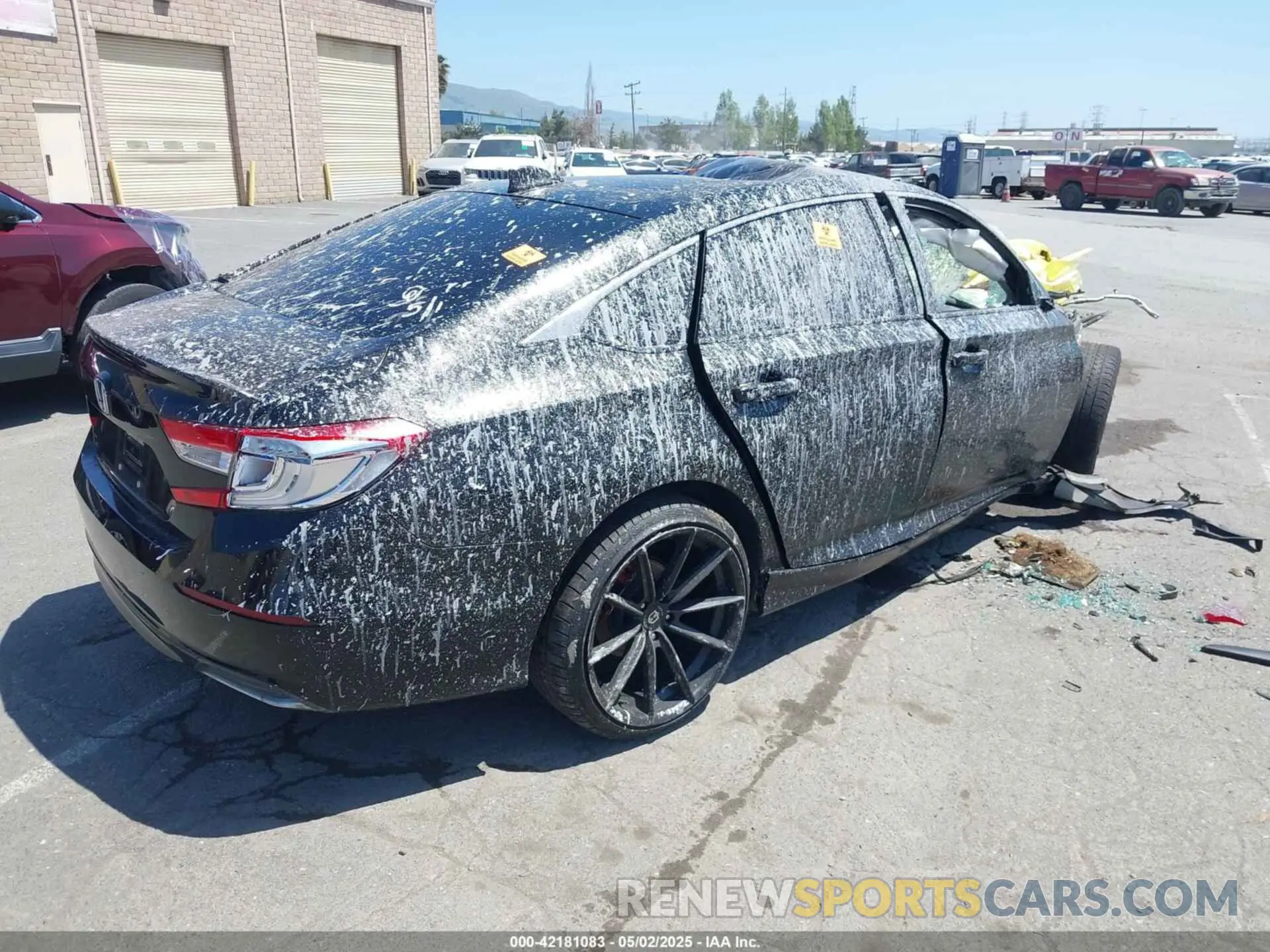 4 Photograph of a damaged car 1HGCV1F15KA048936 HONDA ACCORD 2019