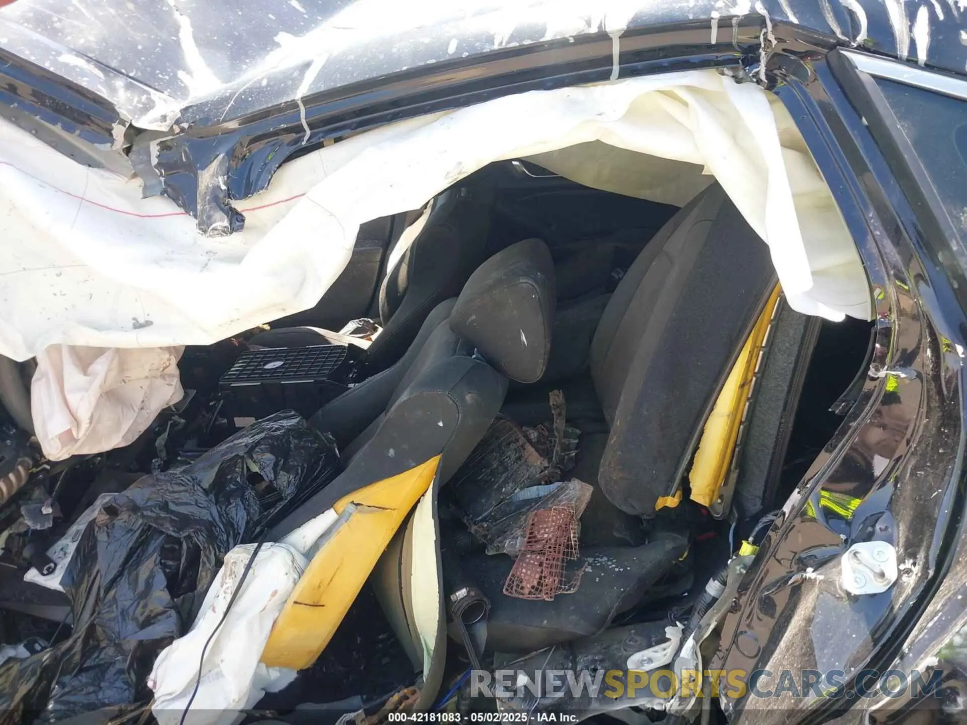 8 Photograph of a damaged car 1HGCV1F15KA048936 HONDA ACCORD 2019