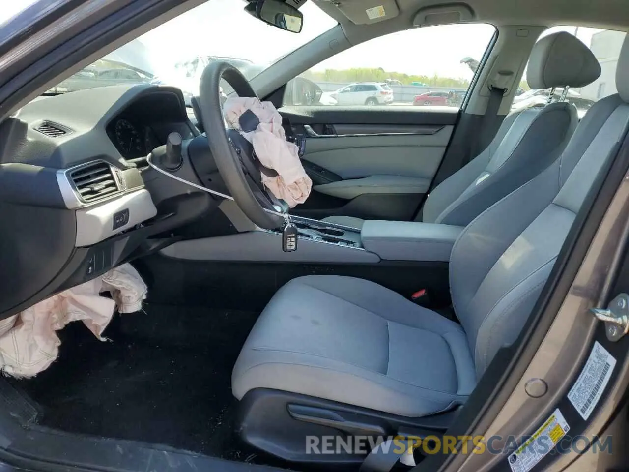 7 Фотография поврежденного автомобиля 1HGCV1F15KA152519 HONDA ACCORD 2019