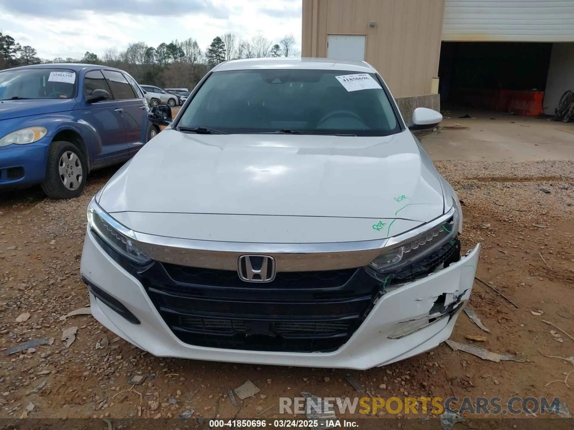 12 Фотография поврежденного автомобиля 1HGCV1F16KA067625 HONDA ACCORD 2019