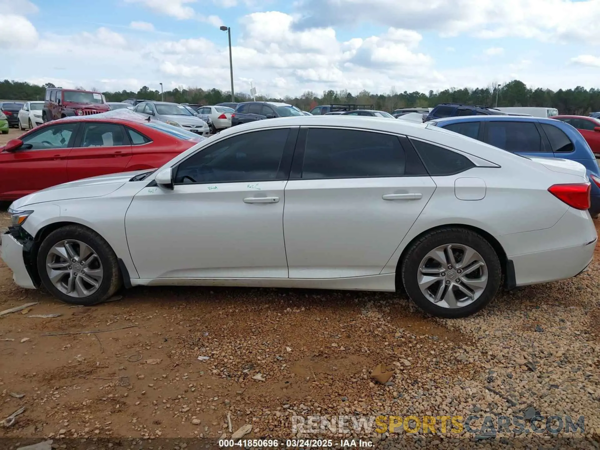 14 Фотография поврежденного автомобиля 1HGCV1F16KA067625 HONDA ACCORD 2019