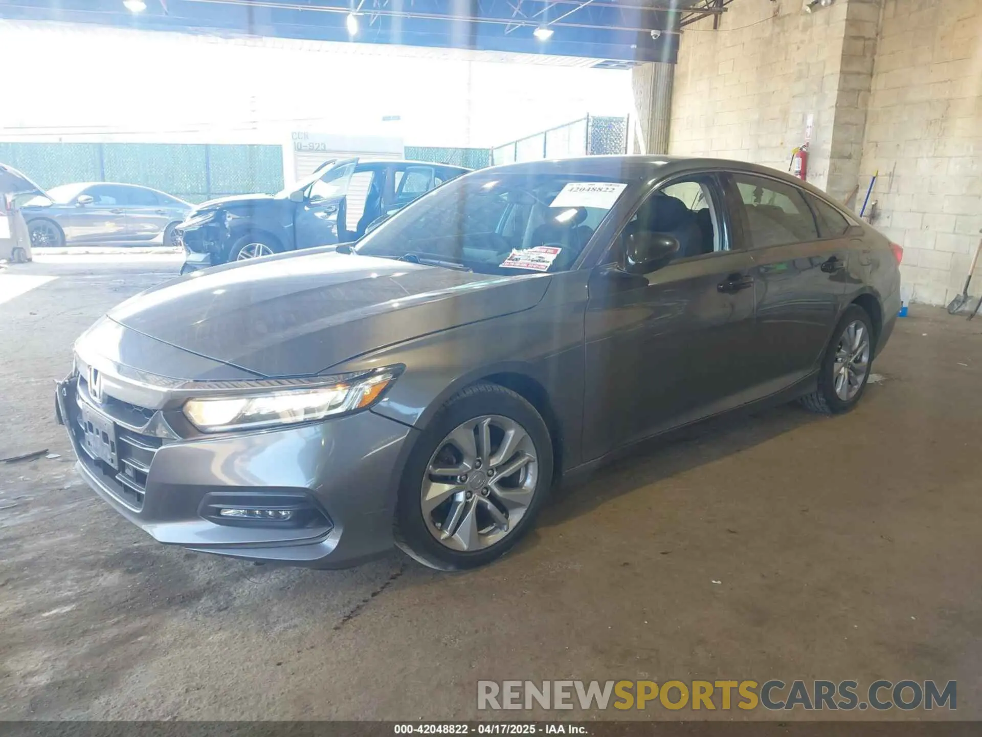 2 Фотография поврежденного автомобиля 1HGCV1F16KA088622 HONDA ACCORD 2019