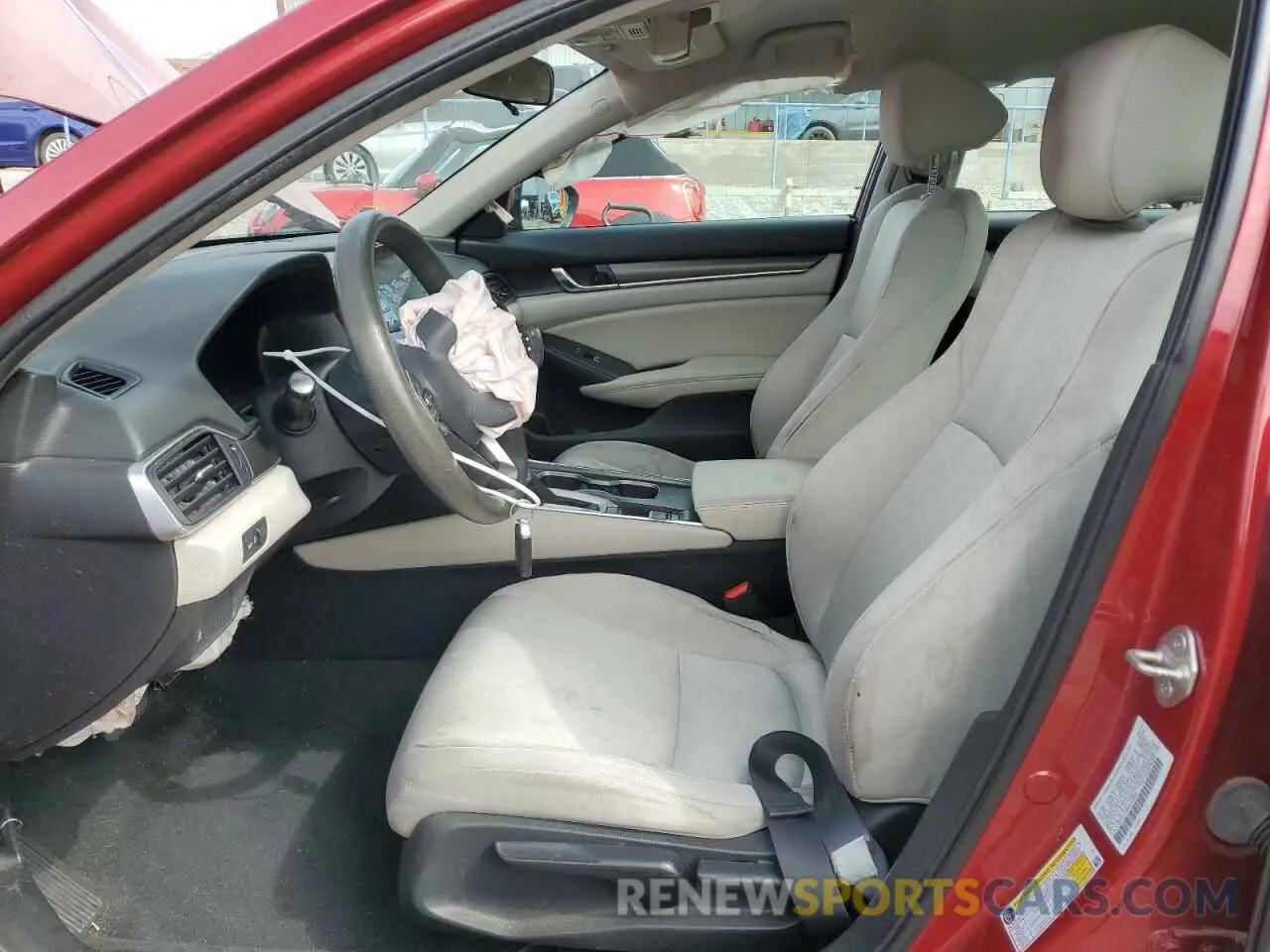 7 Photograph of a damaged car 1HGCV1F16KA104687 HONDA ACCORD 2019