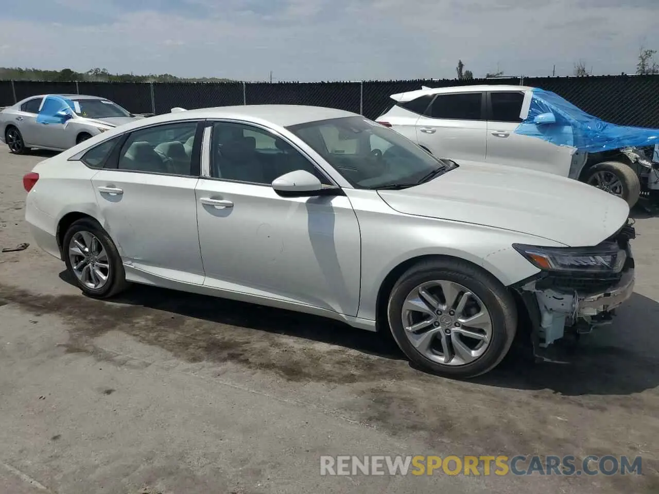 4 Photograph of a damaged car 1HGCV1F16KA108531 HONDA ACCORD 2019