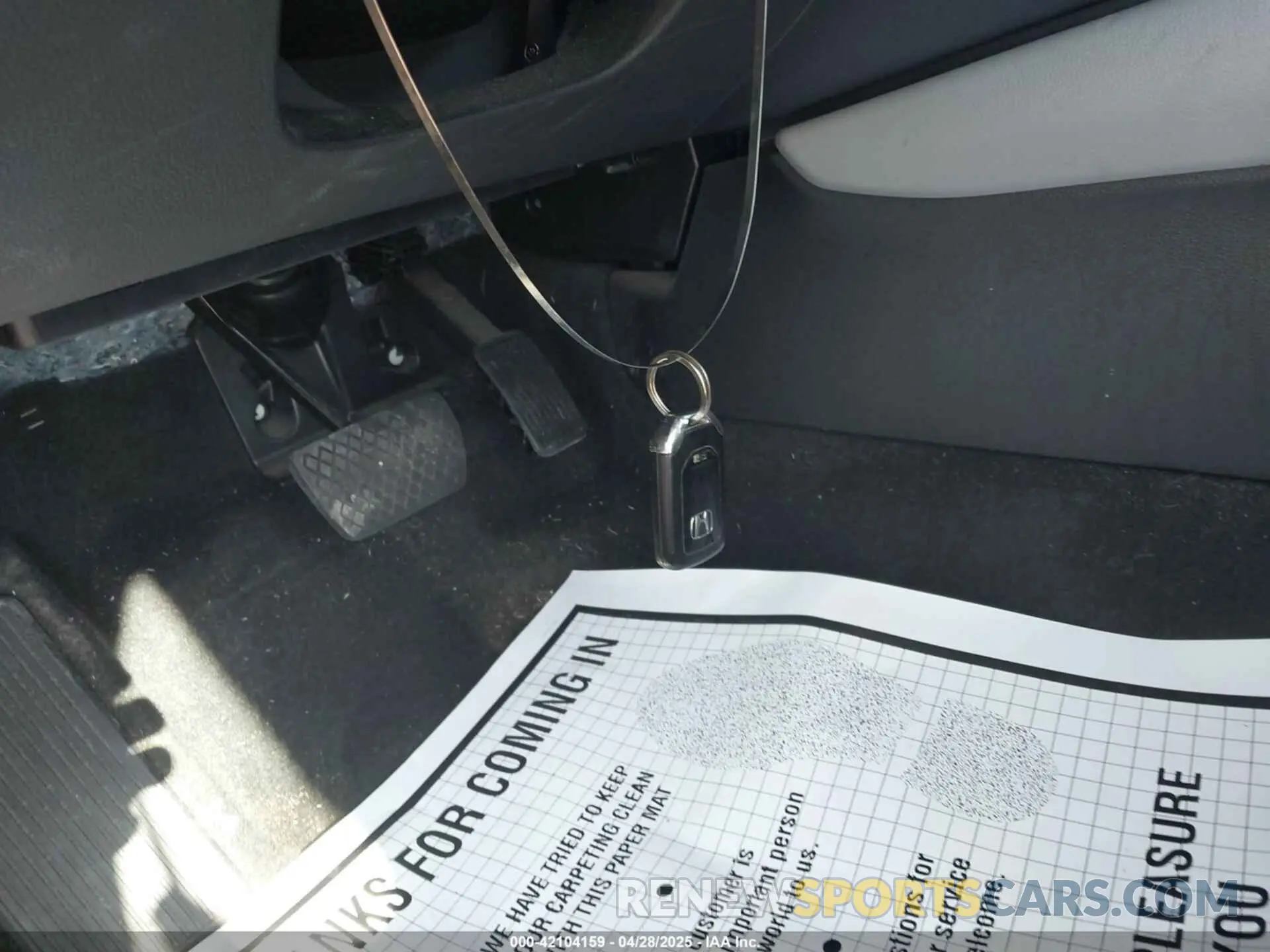11 Photograph of a damaged car 1HGCV1F16KA126995 HONDA ACCORD 2019