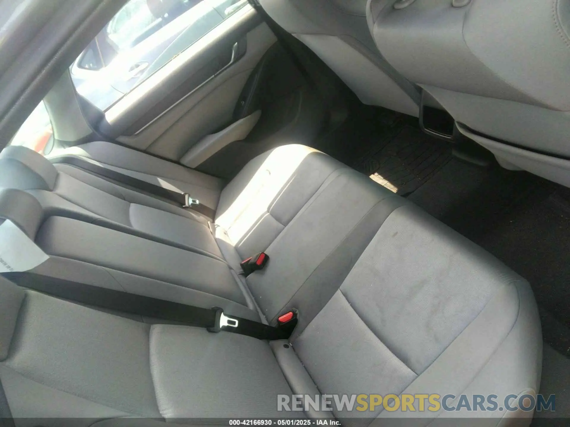 8 Фотография поврежденного автомобиля 1HGCV1F17KA108327 HONDA ACCORD 2019