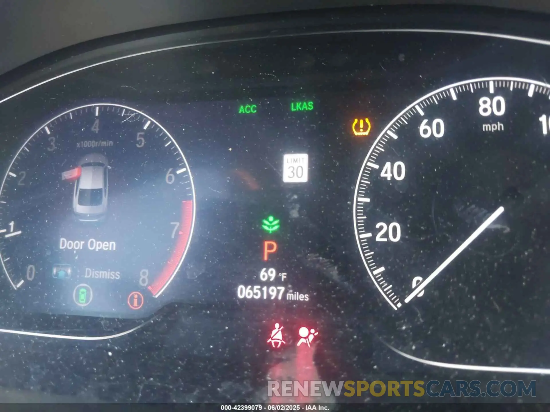 15 Photograph of a damaged car 1HGCV1F17KA128349 HONDA ACCORD 2019