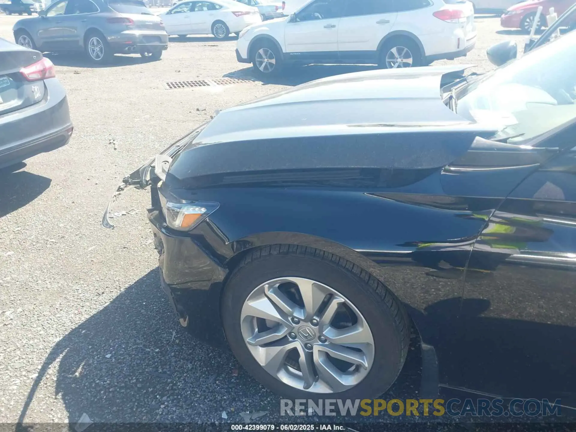 6 Photograph of a damaged car 1HGCV1F17KA128349 HONDA ACCORD 2019