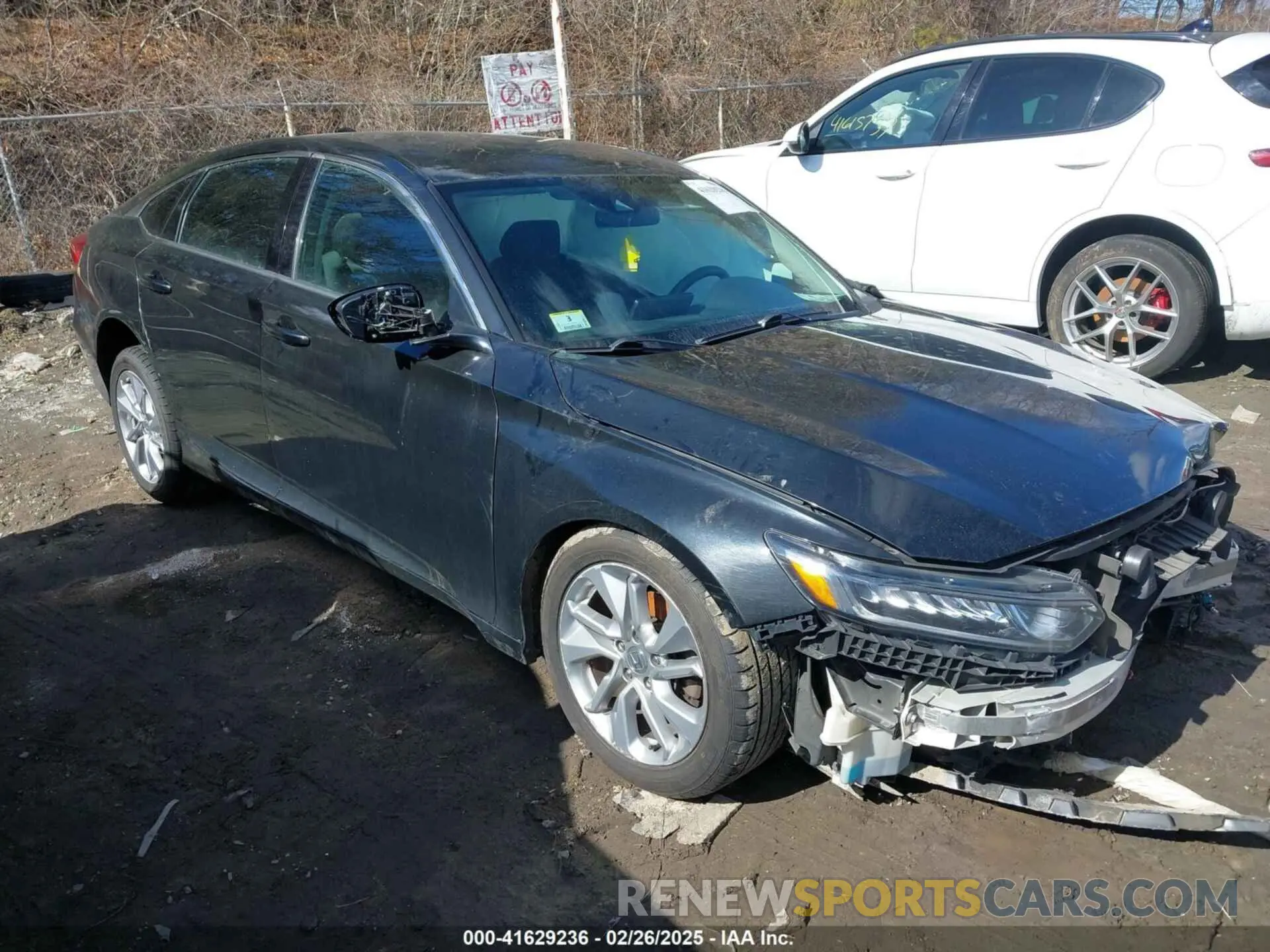 1 Фотография поврежденного автомобиля 1HGCV1F17KA129050 HONDA ACCORD 2019