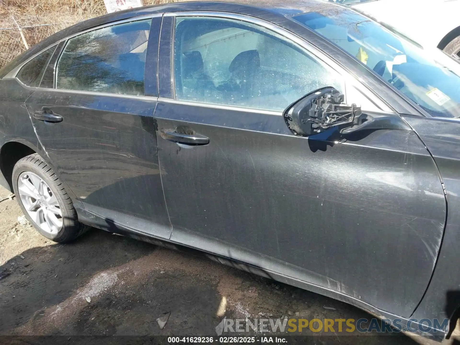 13 Фотография поврежденного автомобиля 1HGCV1F17KA129050 HONDA ACCORD 2019